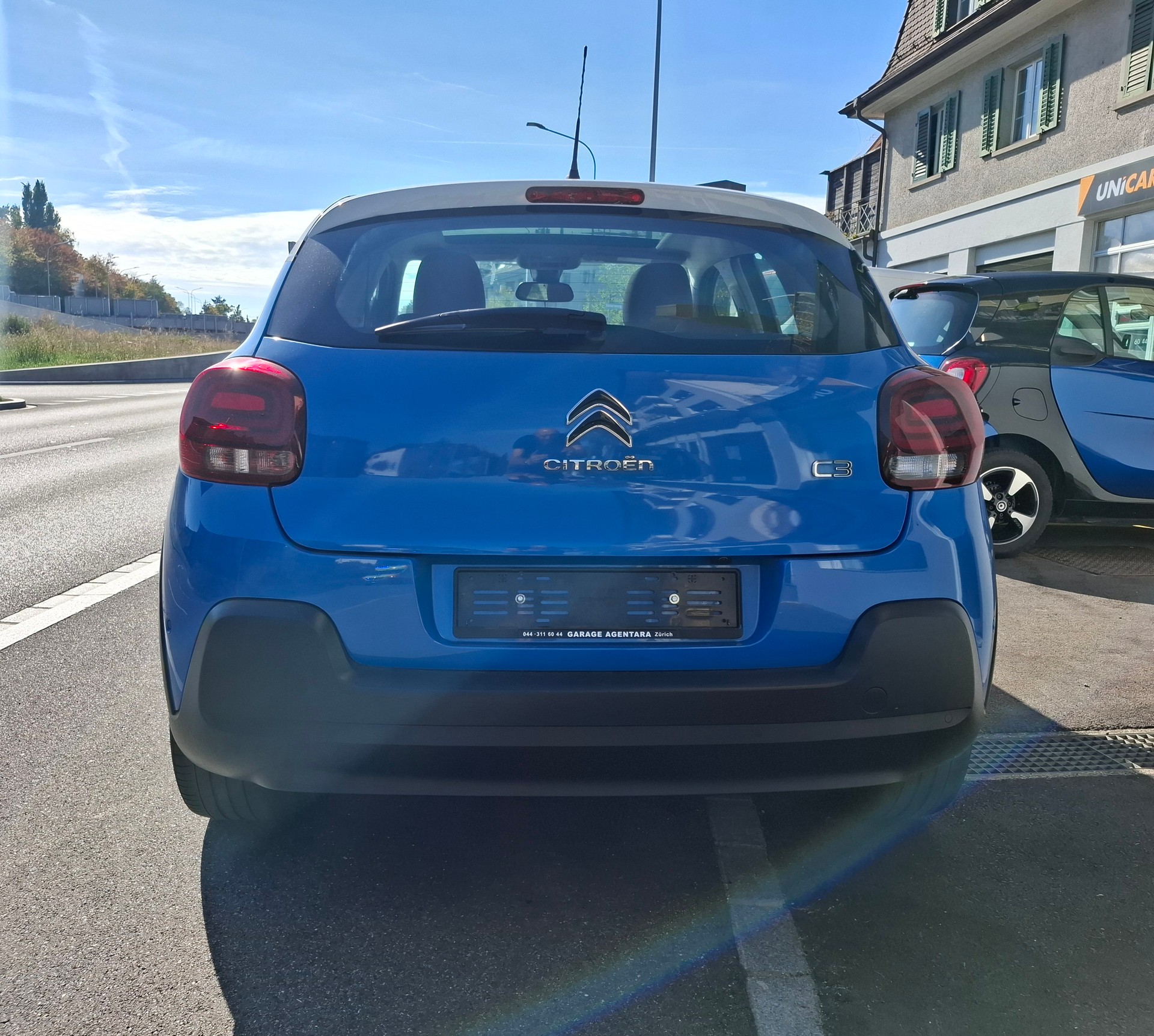 CITROEN C3 1.2i PureTech Shine-showroom-element-3