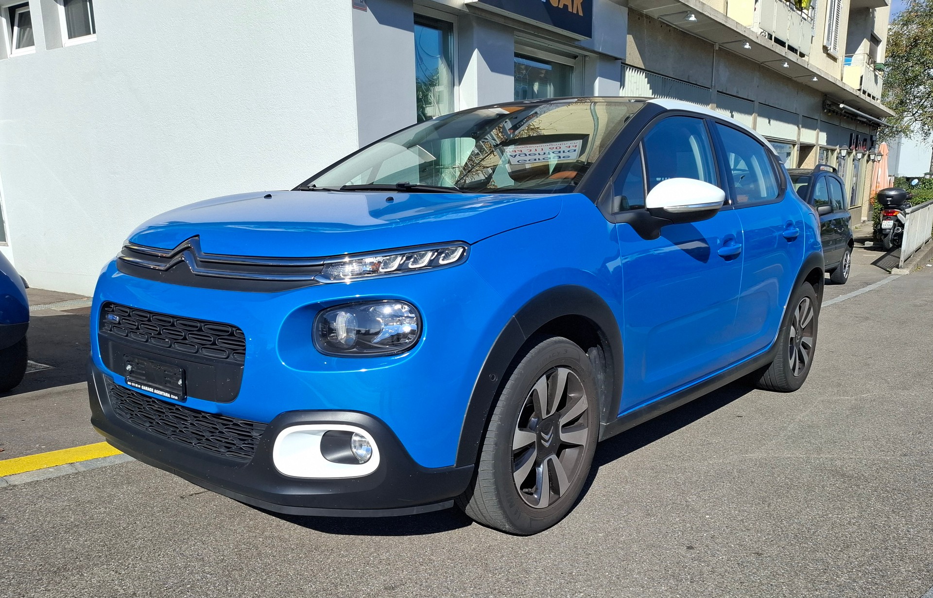 CITROEN C3 1.2i PureTech Shine