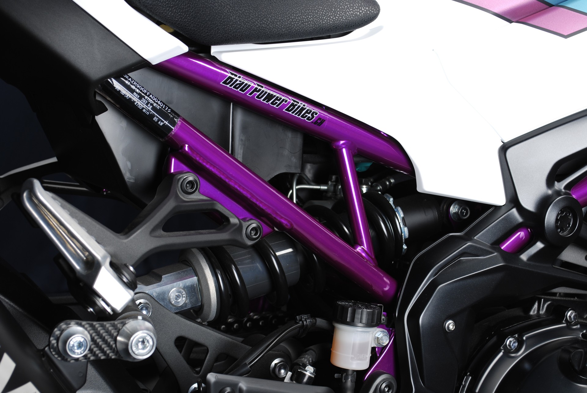 KAWASAKI Z 900 (92 kW) - Unikat Sonderumbau-image-2