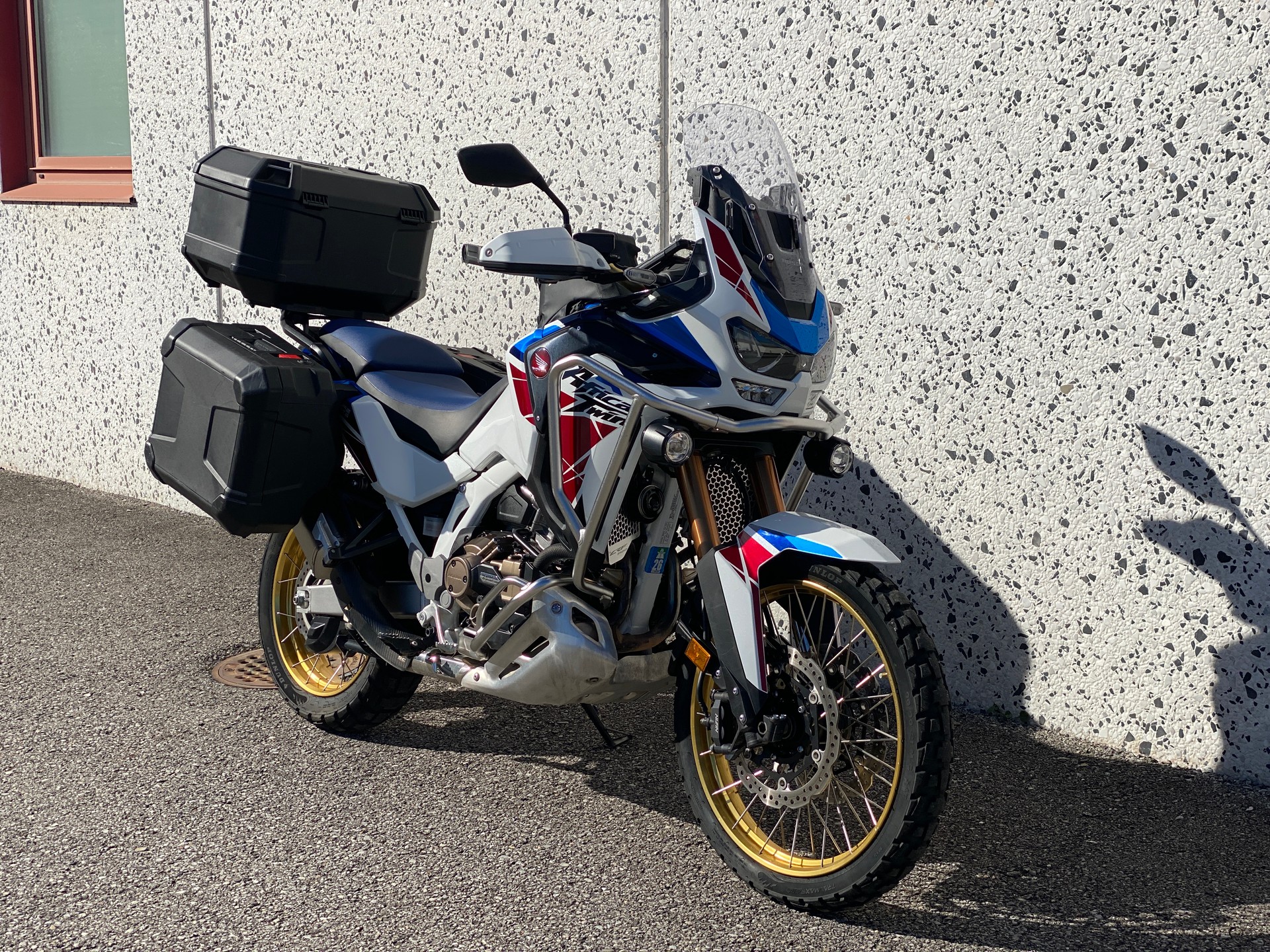 HONDA CRF 1100 DCT Africa Twin Adventure-image-1
