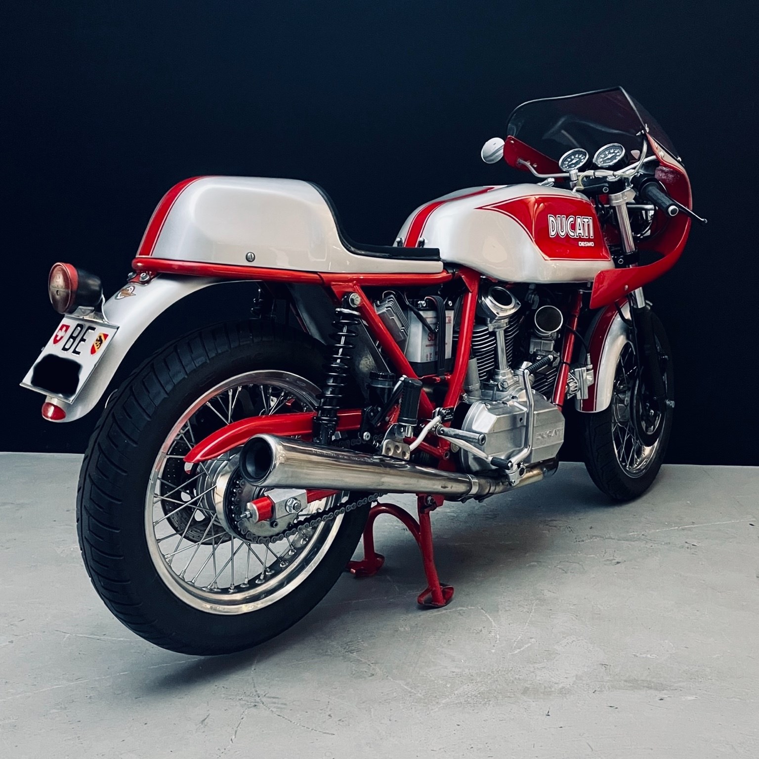 DUCATI 900 SS-image-4