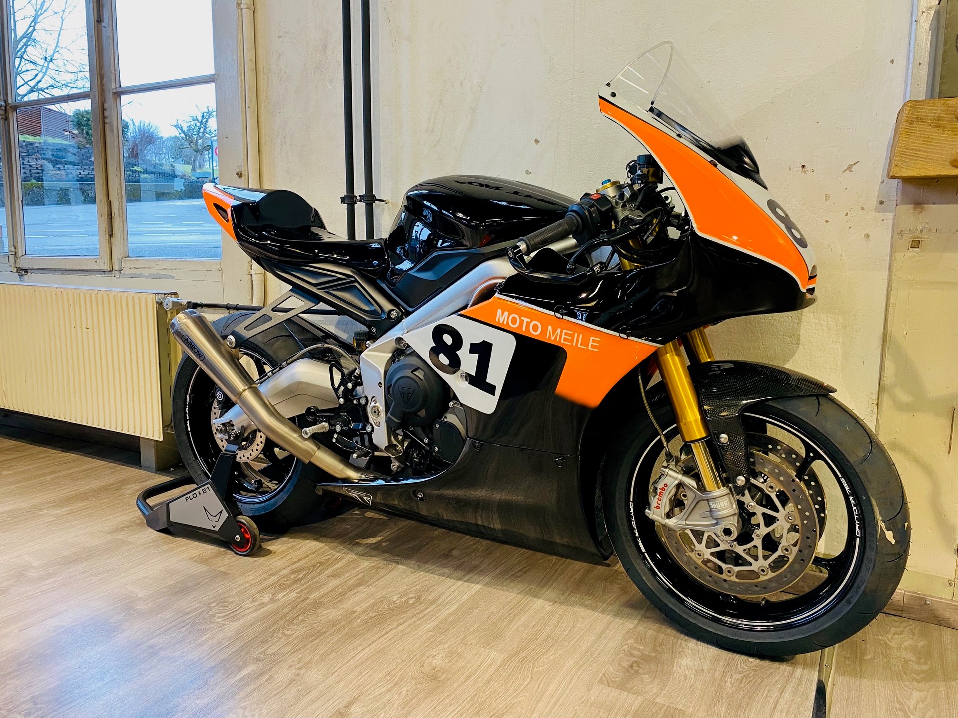 TRIUMPH 765 Moto 2-image-2