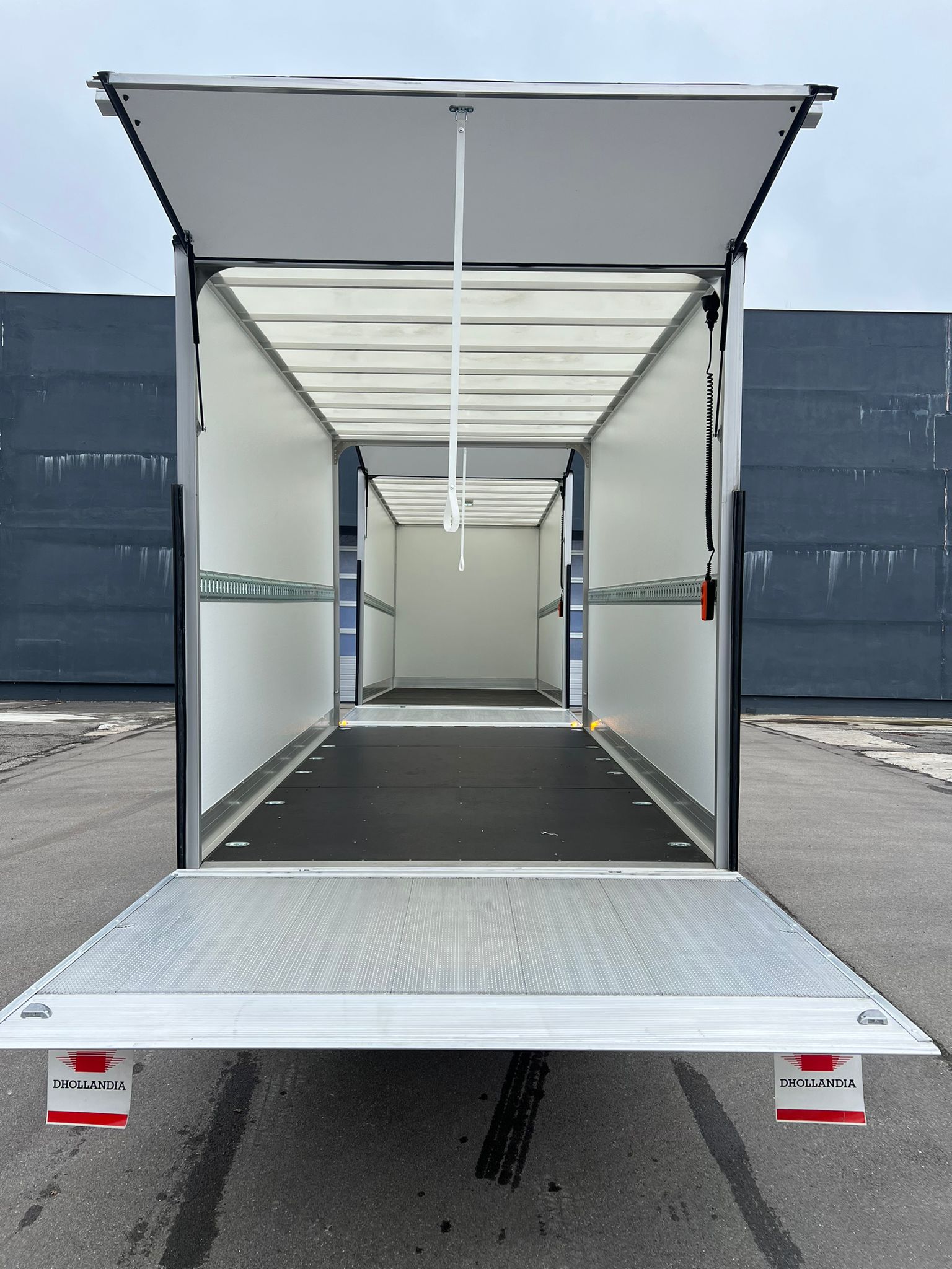 IVECO 35 S 18H A8-image-9