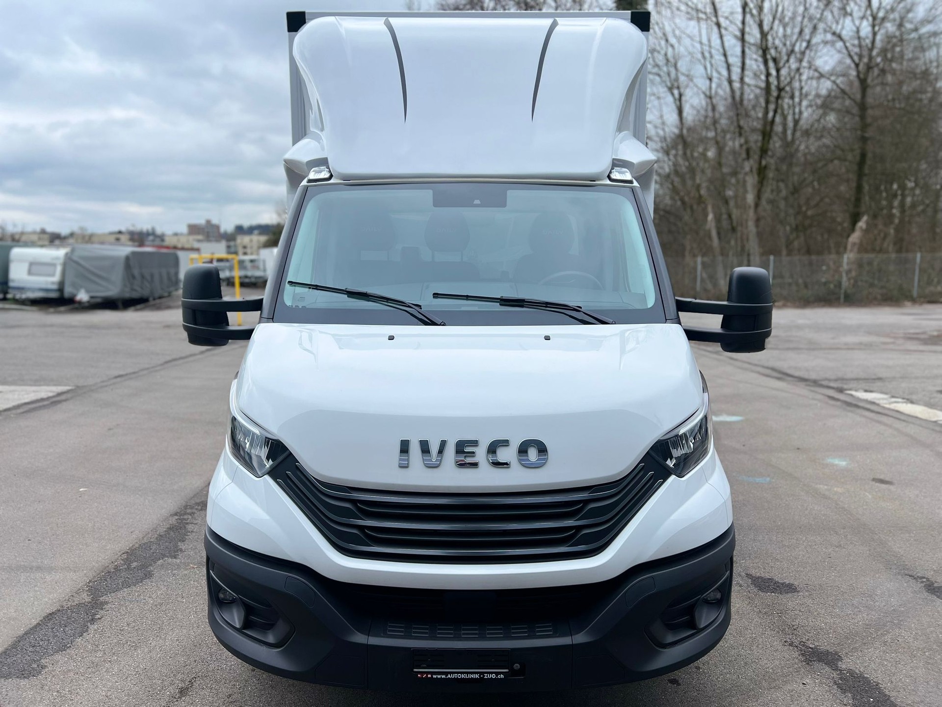 IVECO 35 S 18H A8-showroom-element-2