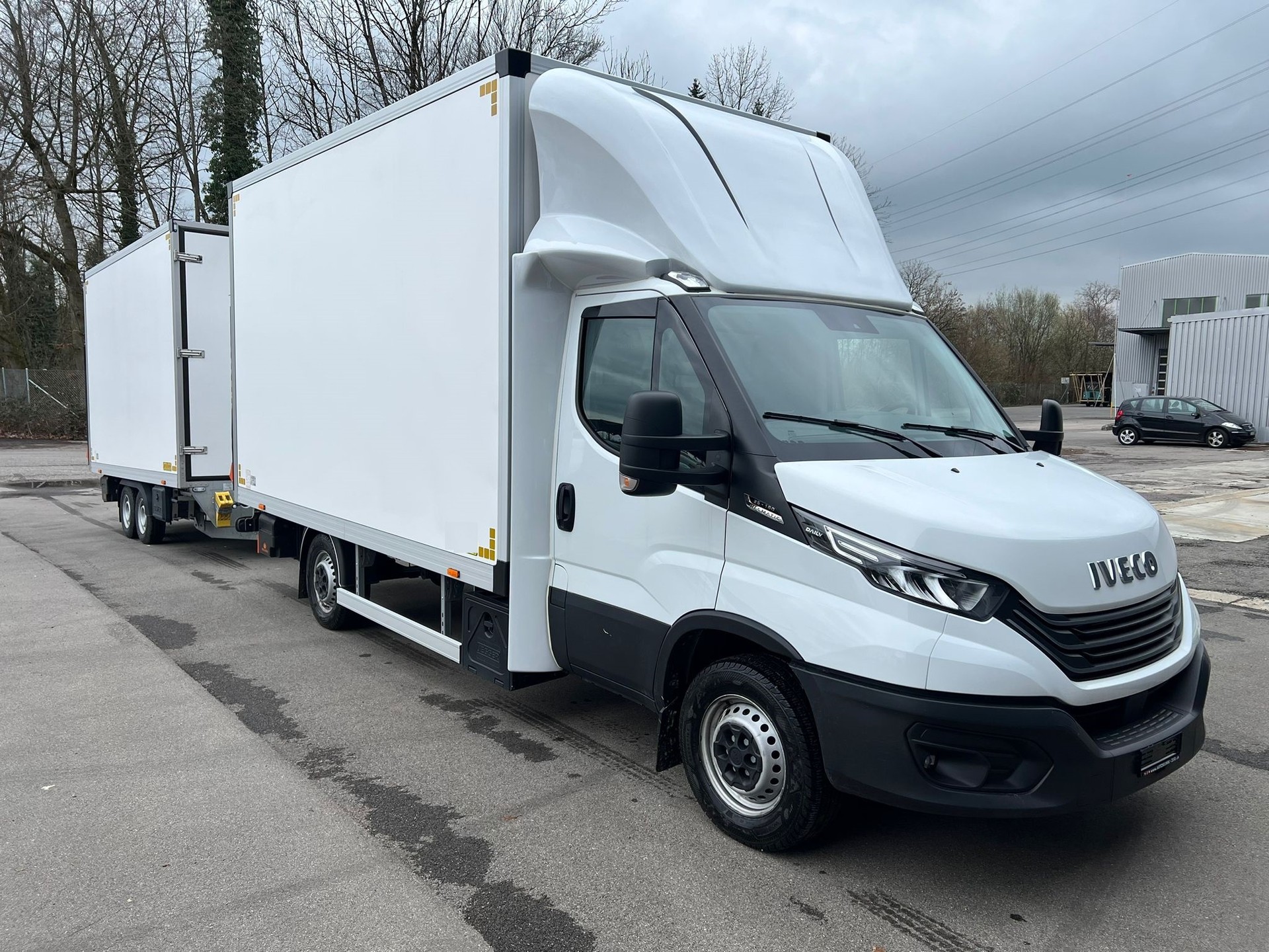 IVECO 35 S 18H A8-showroom-element-3