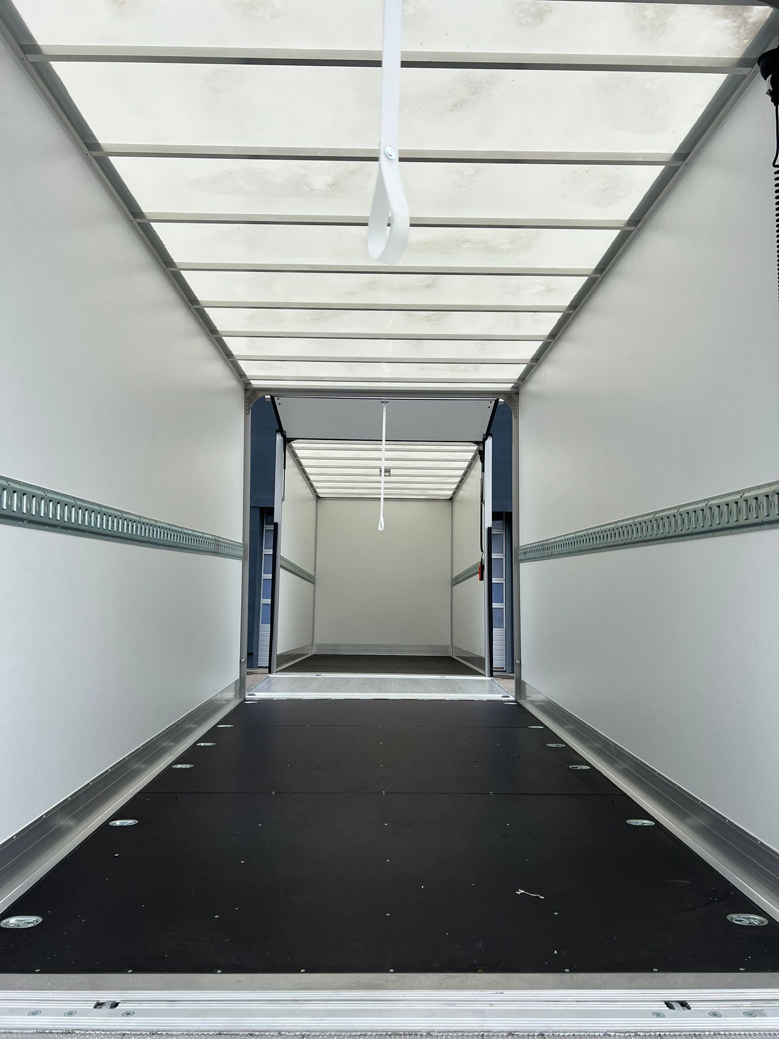 IVECO 35 S 18H A8-image-11