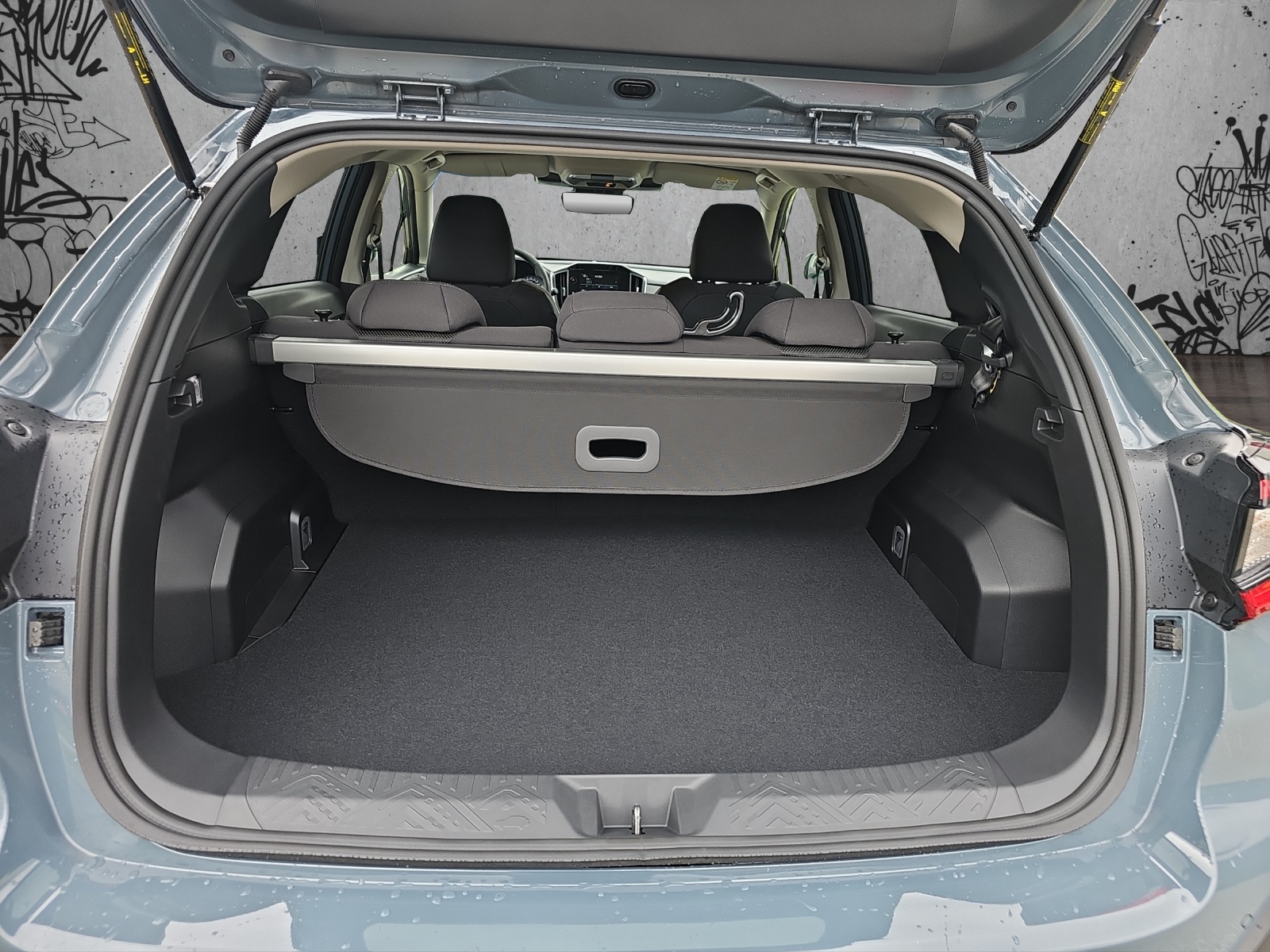 SUBARU Crosstrek 2.0 e-Boxer Swiss Plus AWD Lineartronic-image-11