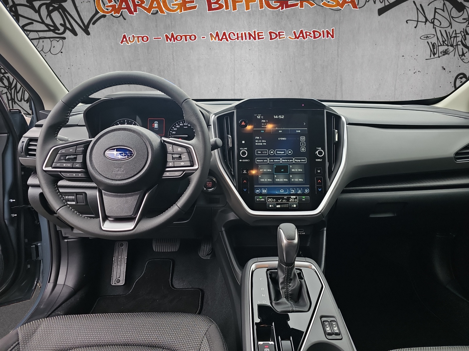 SUBARU Crosstrek 2.0 e-Boxer Swiss Plus AWD Lineartronic-image-8