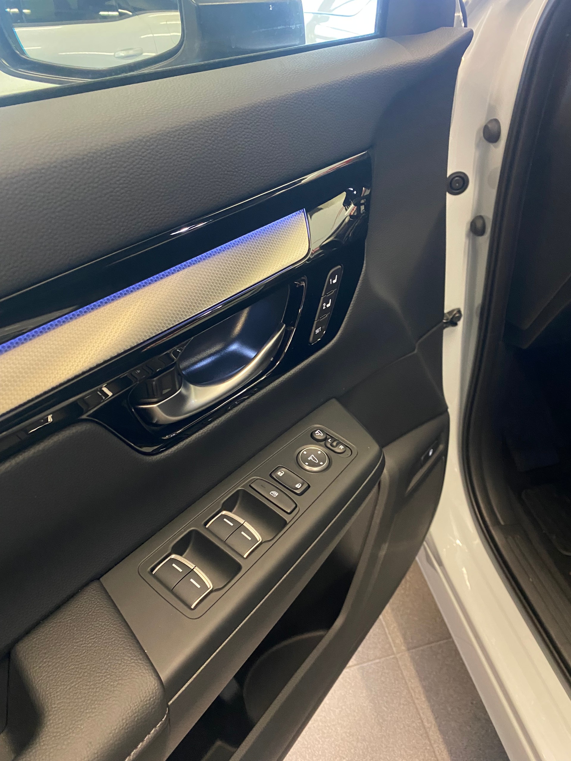 HONDA CR-V 2.0i MMD PHEV Advance 2WD Automatic-image-7