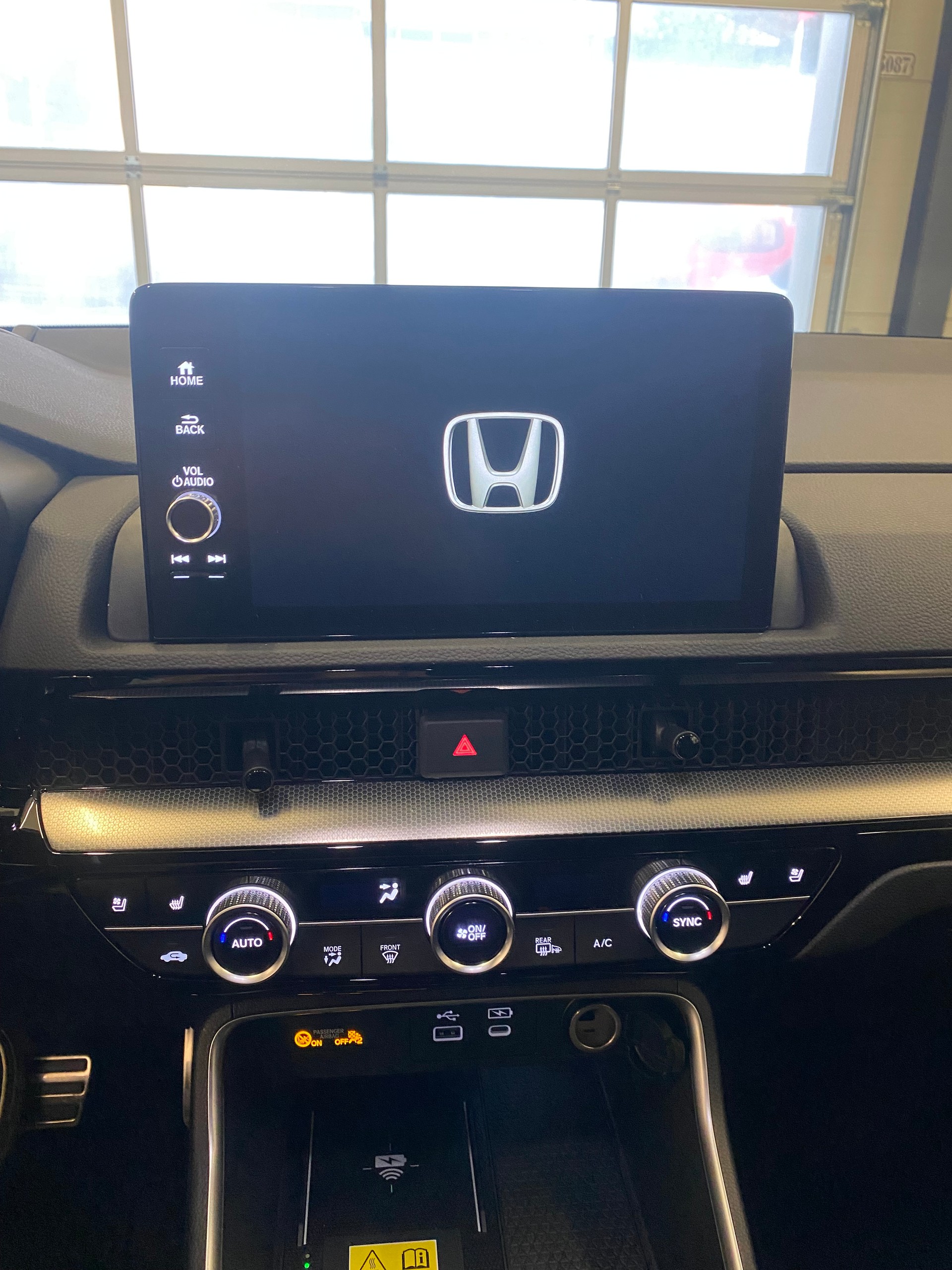 HONDA CR-V 2.0i MMD PHEV Advance 2WD Automatic-image-11