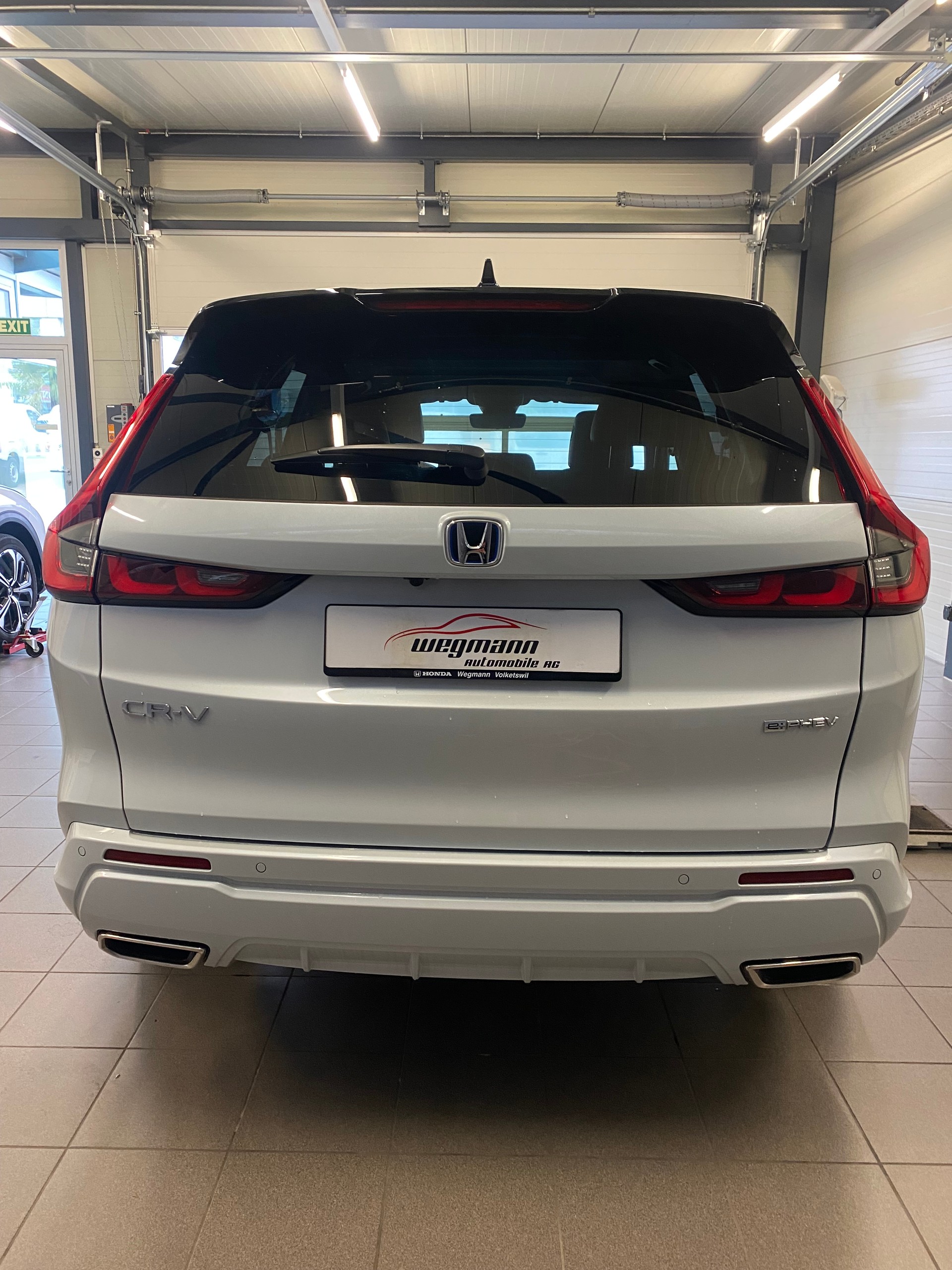 HONDA CR-V 2.0i MMD PHEV Advance 2WD Automatic-image-4