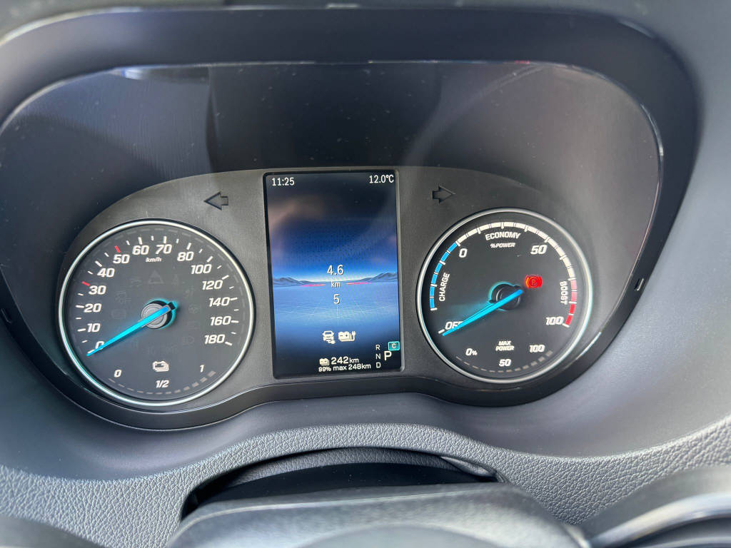 MERCEDES-BENZ eSprinter 320 Kasten Pro Worker 3665 S 81 kWh-image-11