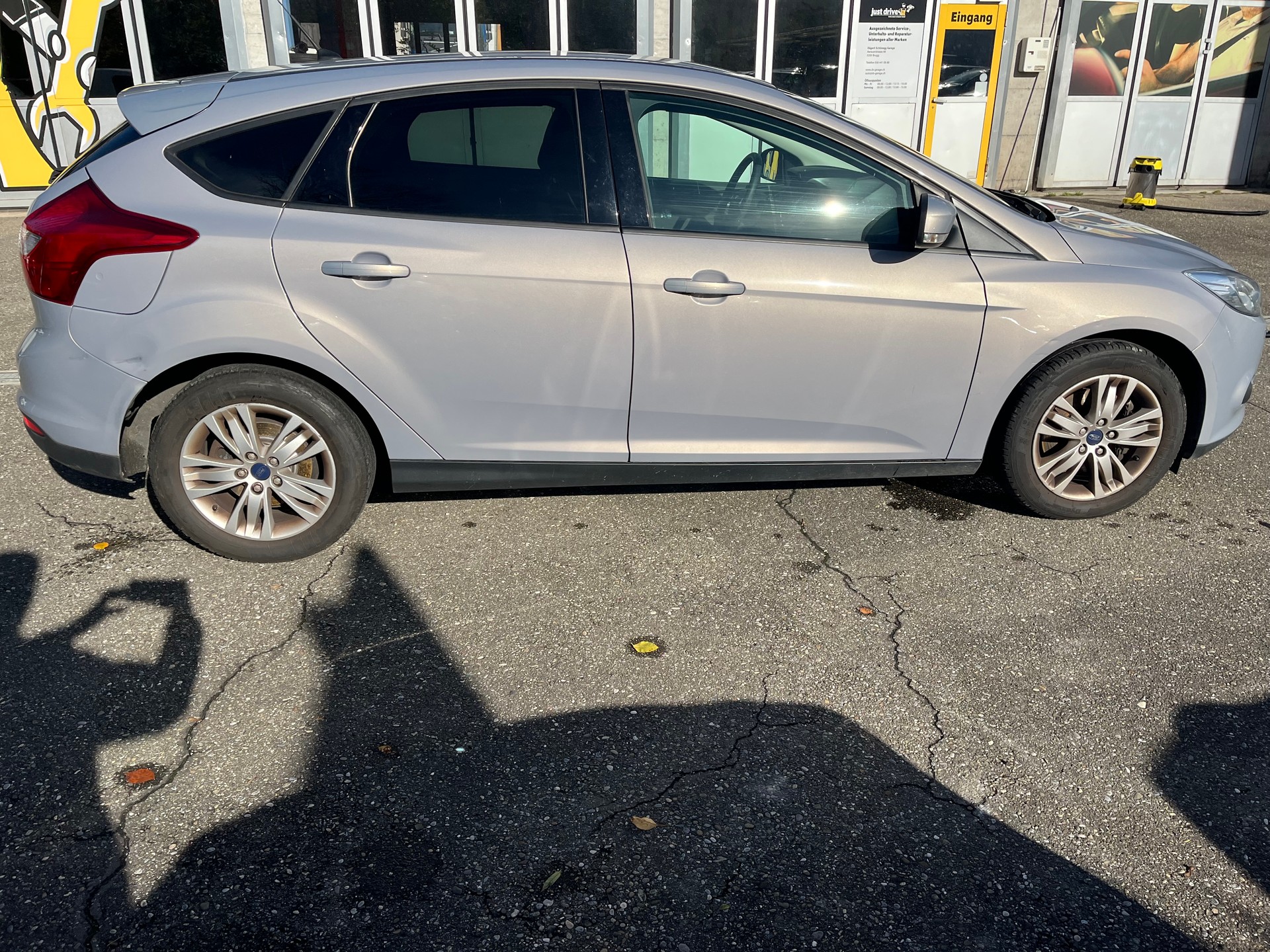 FORD Focus 1.0 SCTi Trend-image-3