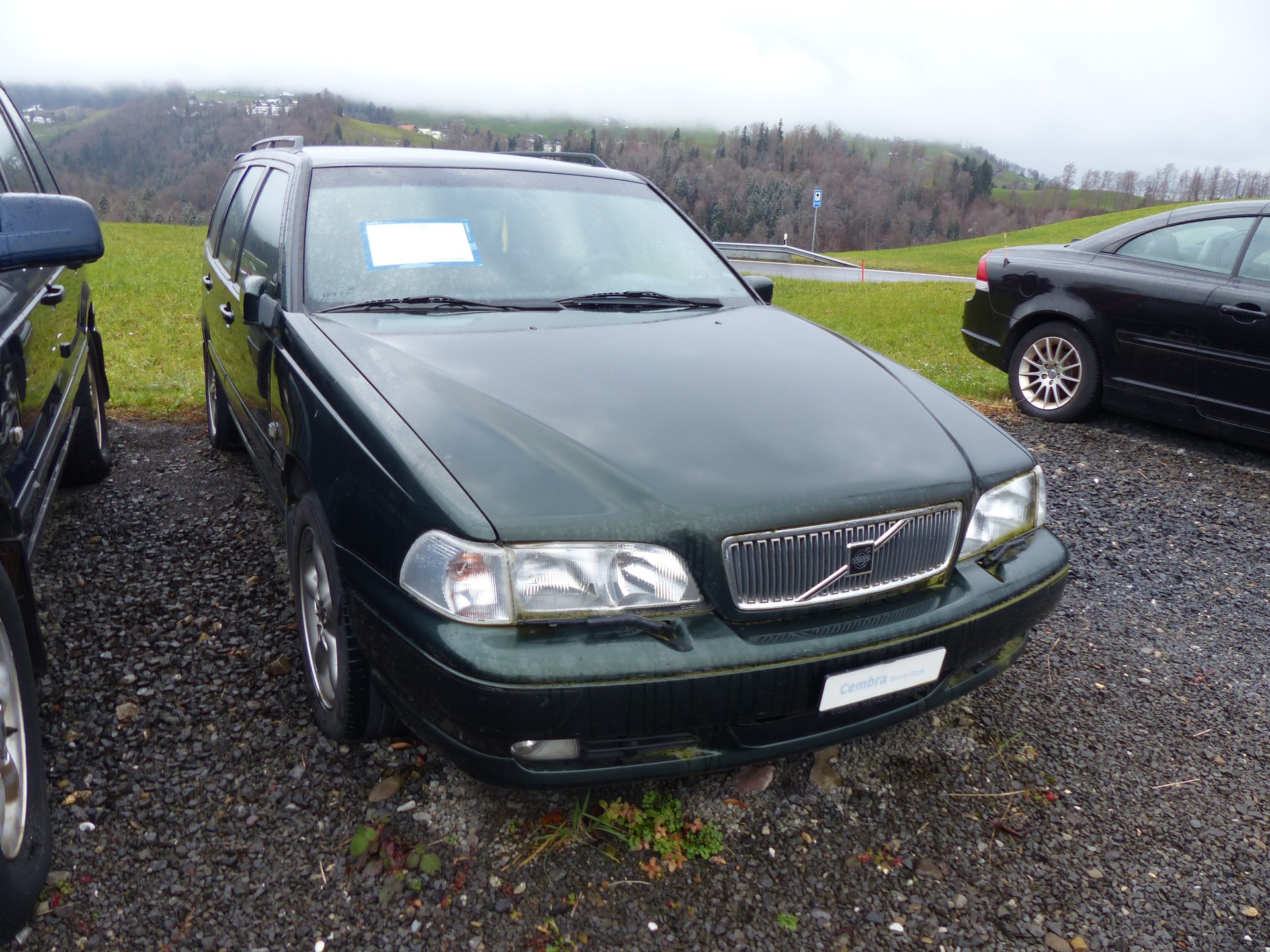 VOLVO V70 2.5 LPT AWD-showroom-element-1