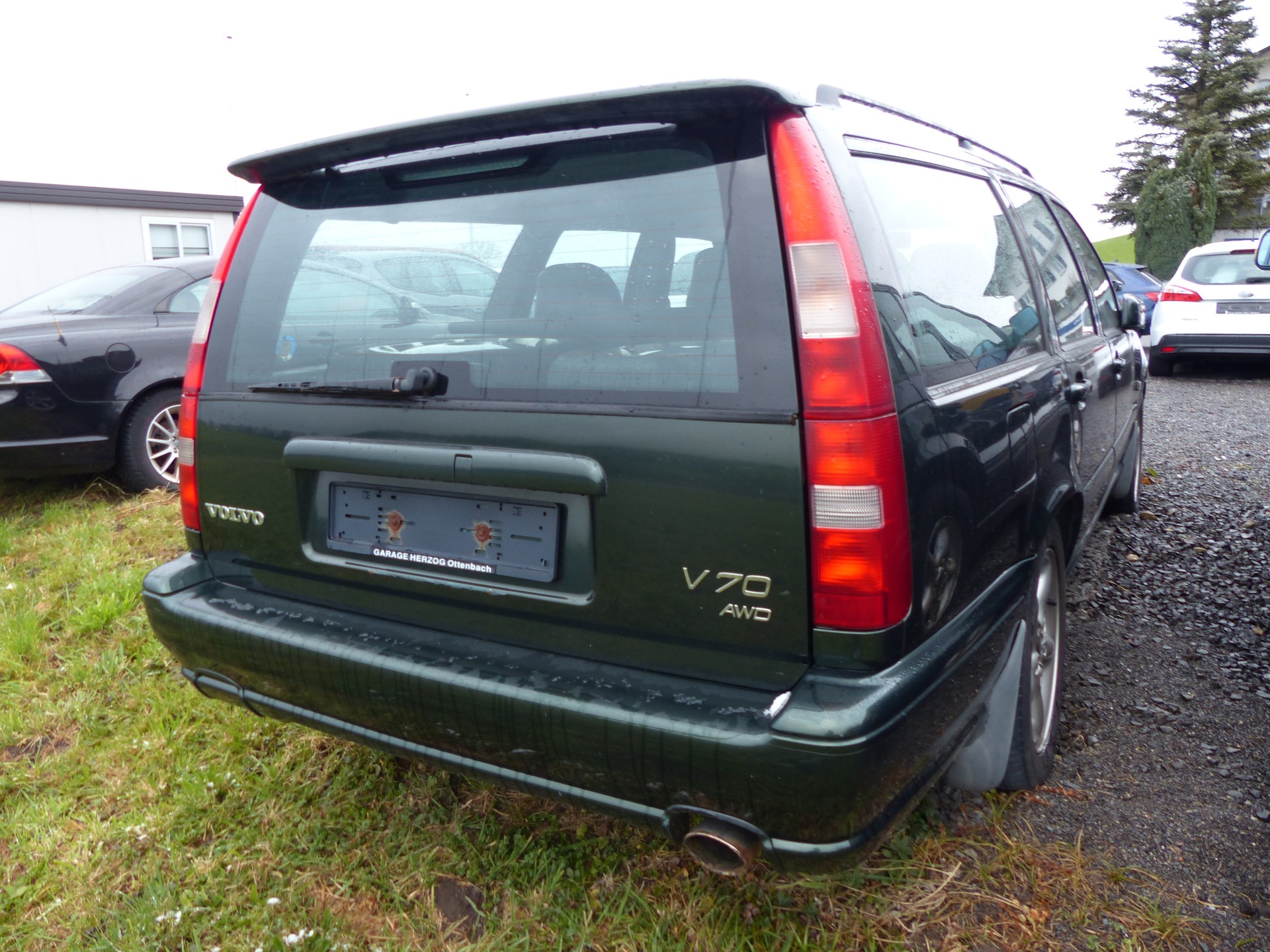 VOLVO V70 2.5 LPT AWD-image-6