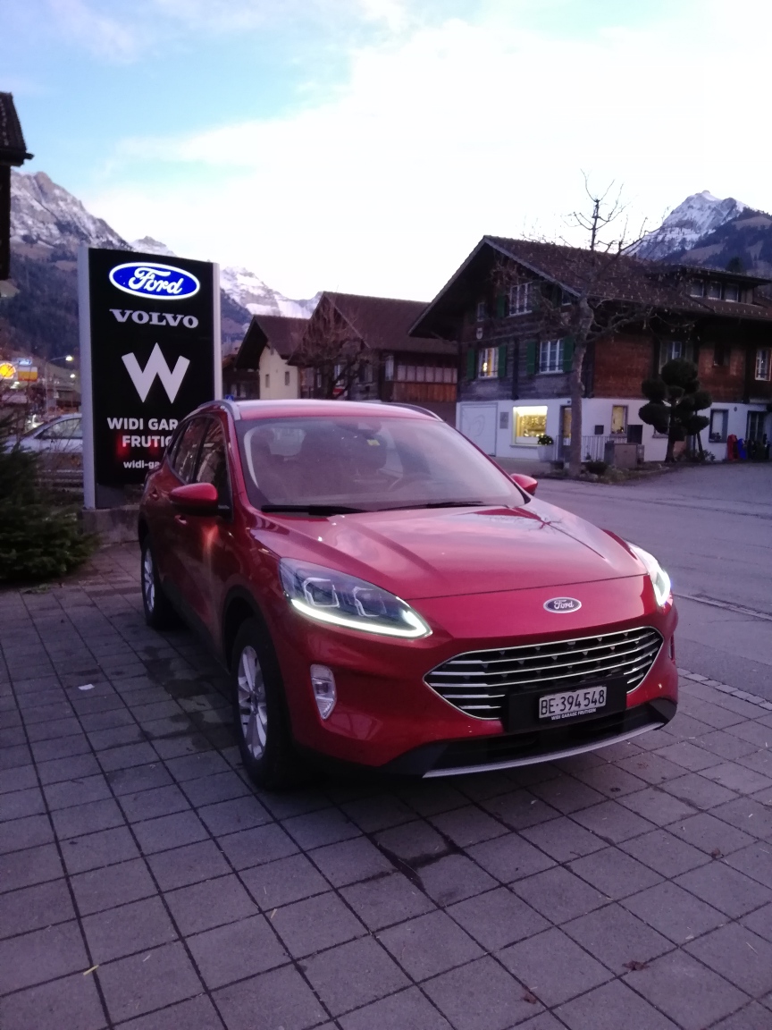 FORD Kuga (A) 2.5 Plug-in Hybrid Titanium