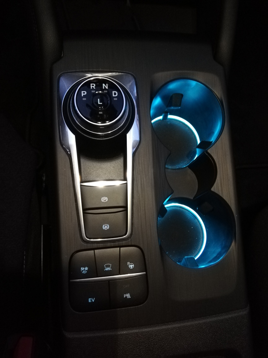 FORD Kuga (A) 2.5 Plug-in Hybrid Titanium-image-18