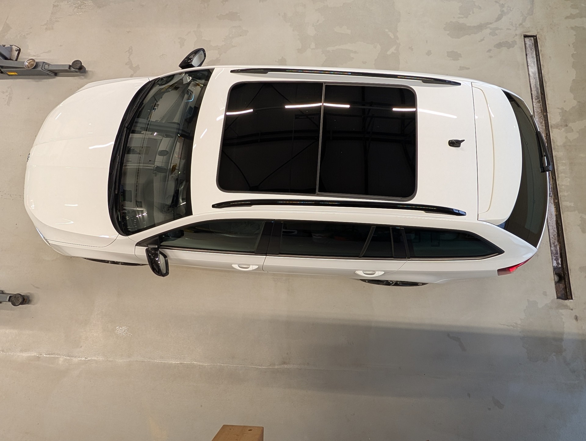 SKODA Octavia Combi 2.0 TSI RS DSG-image-6