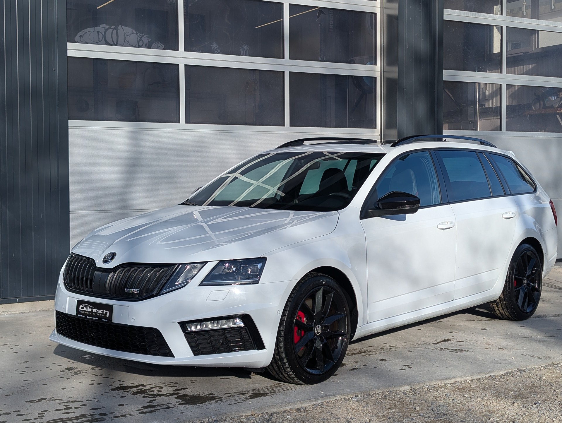SKODA Octavia Combi 2.0 TSI RS DSG