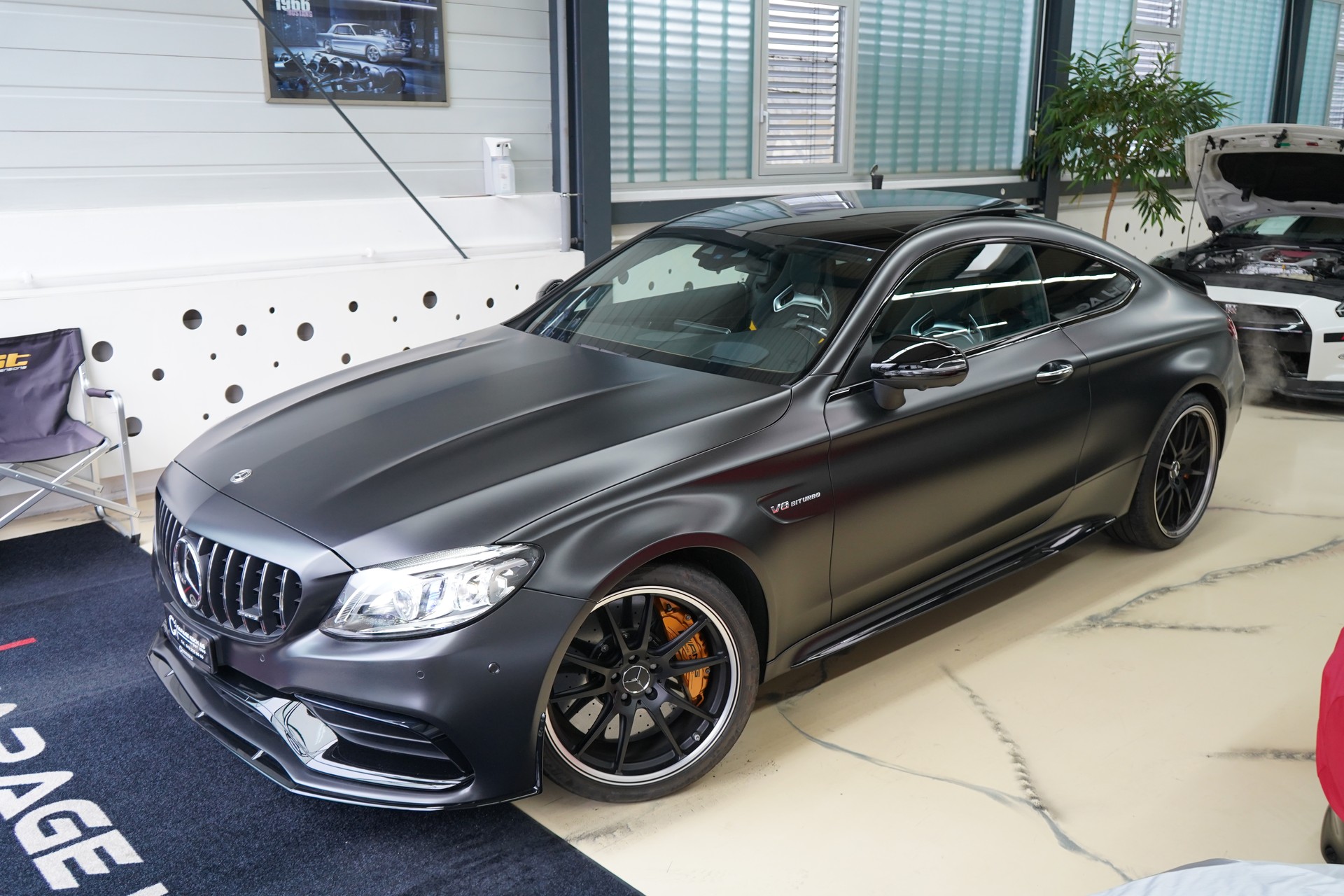 MERCEDES-BENZ C 63 S AMG 9G-tronic / Keramik Bremsen **-showroom-element-2