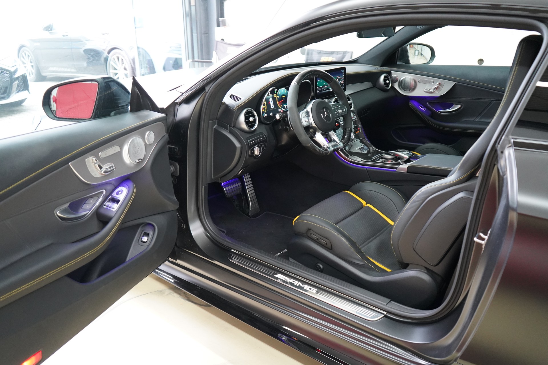 MERCEDES-BENZ C 63 S AMG 9G-tronic / Keramik Bremsen **-image-14