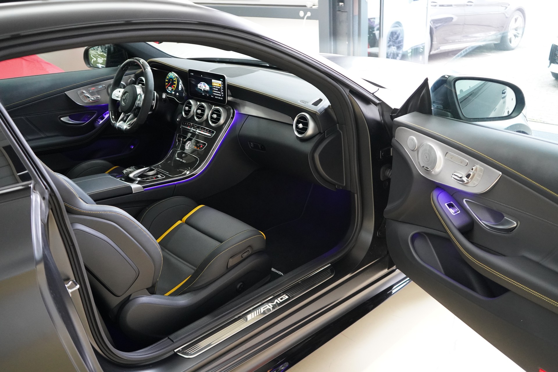 MERCEDES-BENZ C 63 S AMG 9G-tronic / Keramik Bremsen **-image-27