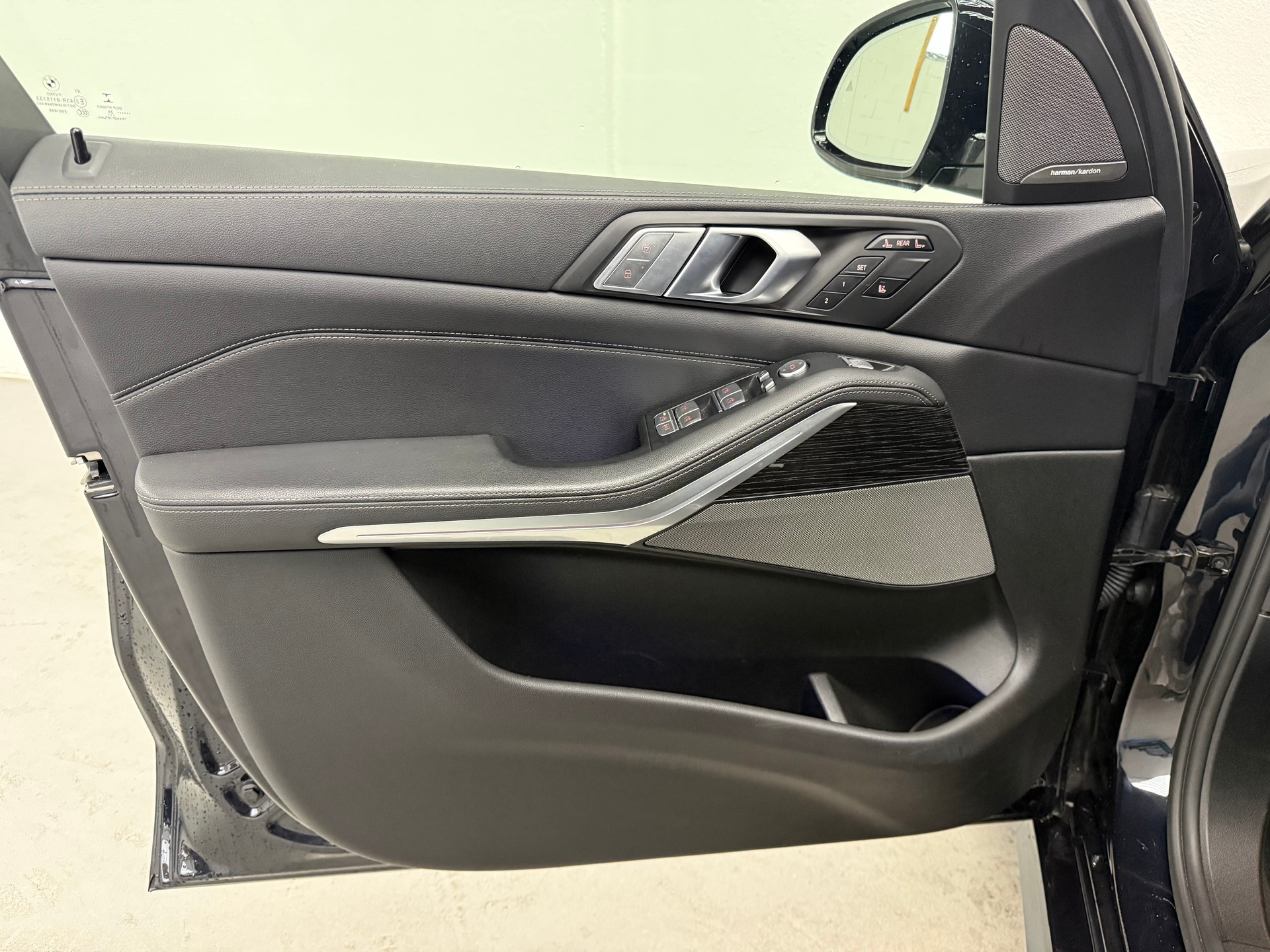 BMW X7 xDrive M50i Steptronic-image-27