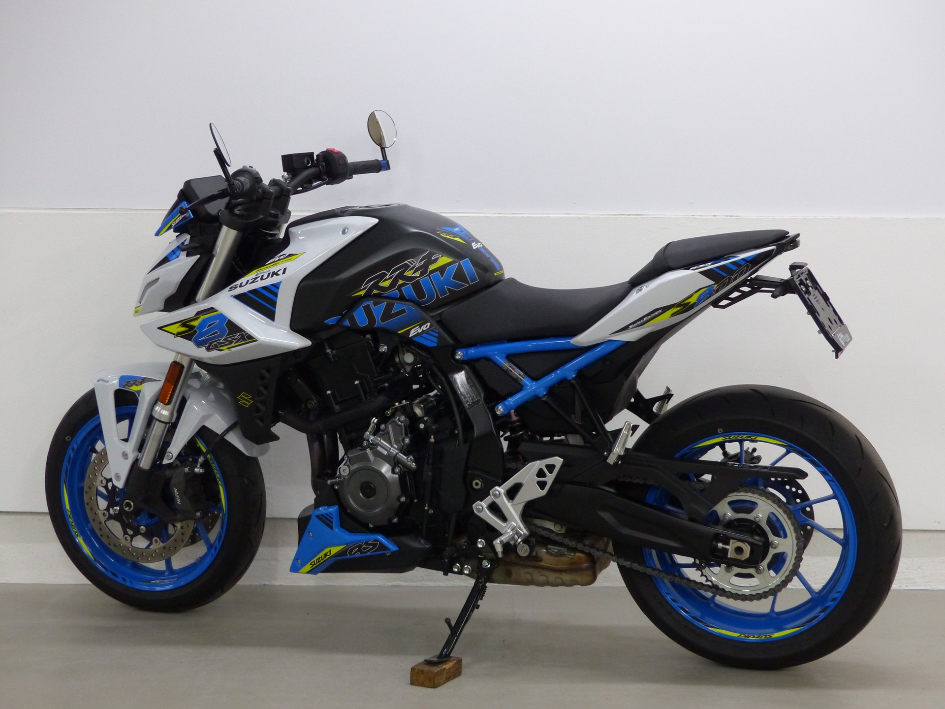 SUZUKI GSX-8S EVO ABS mit Zubehör 35kW-image-3