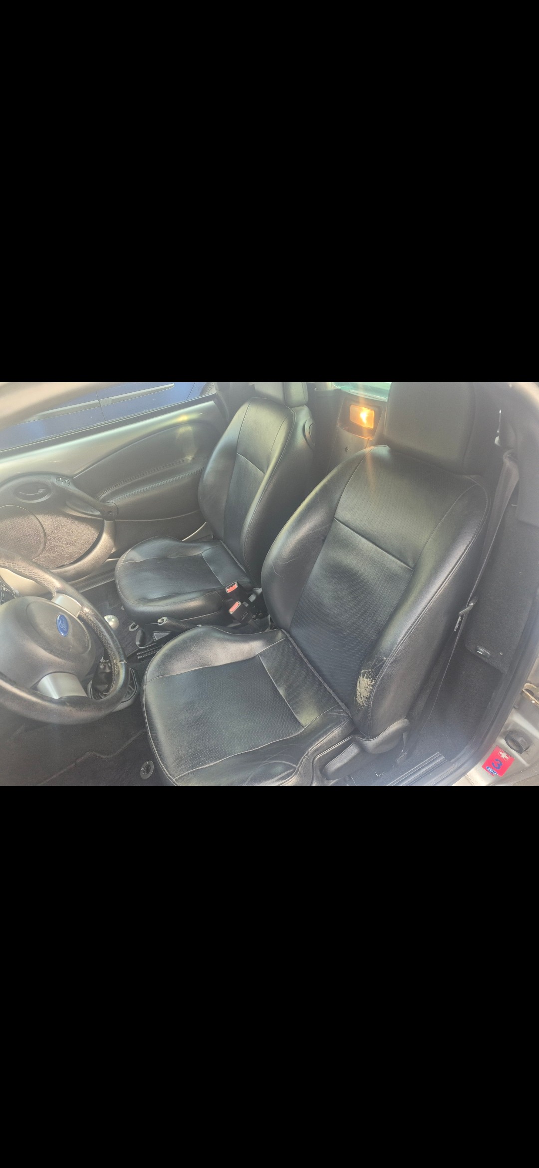 FORD Streetka 1.6 (Luxury)-image-14