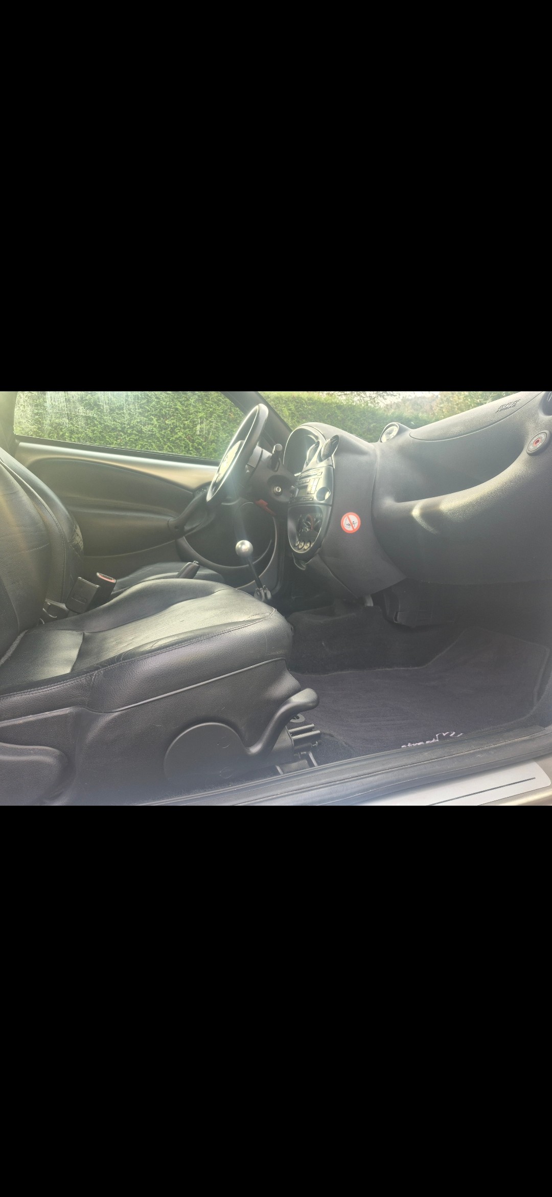 FORD Streetka 1.6 (Luxury)-image-13