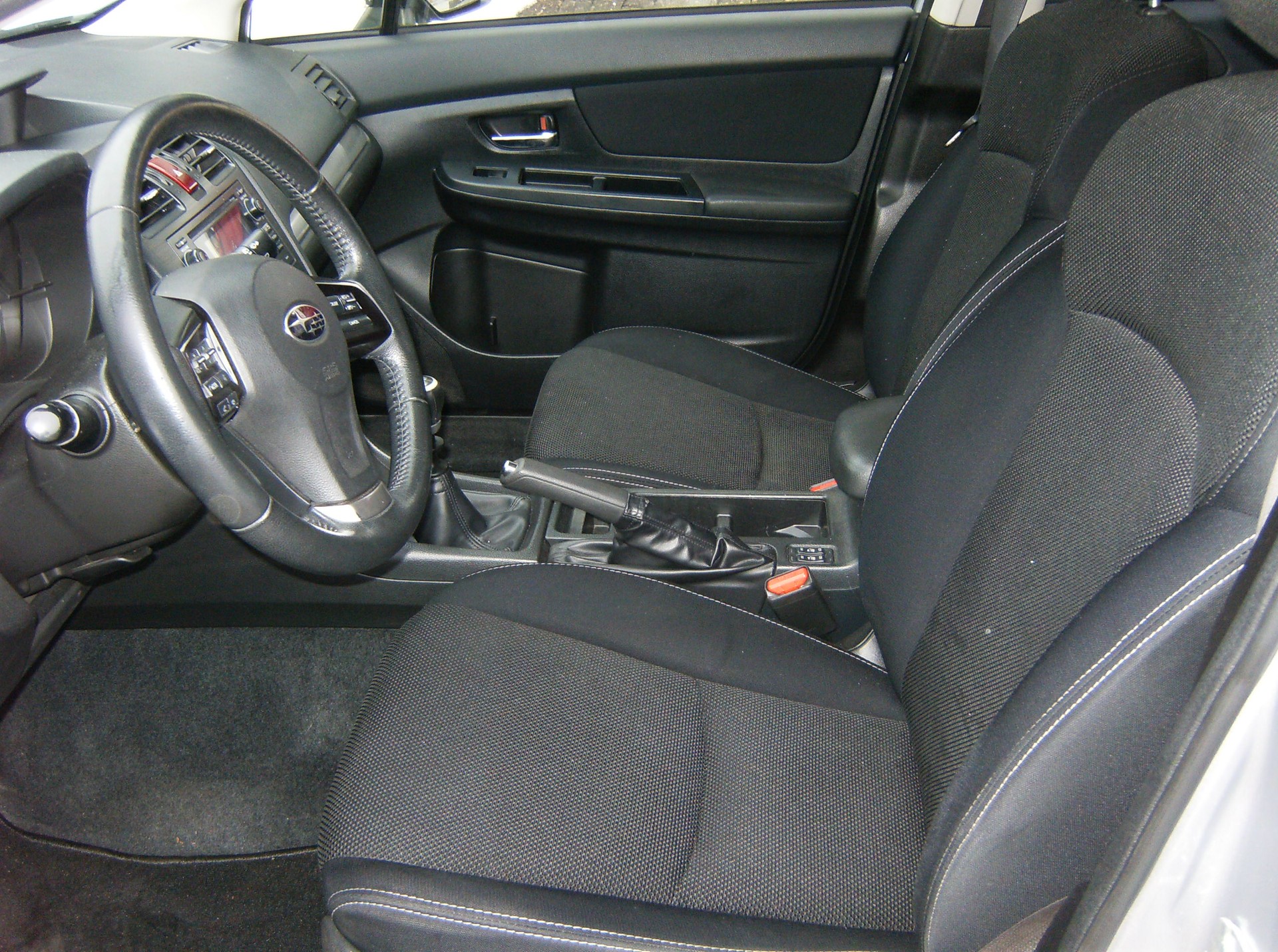 SUBARU XV 2.0D Swiss Two AWD-image-8