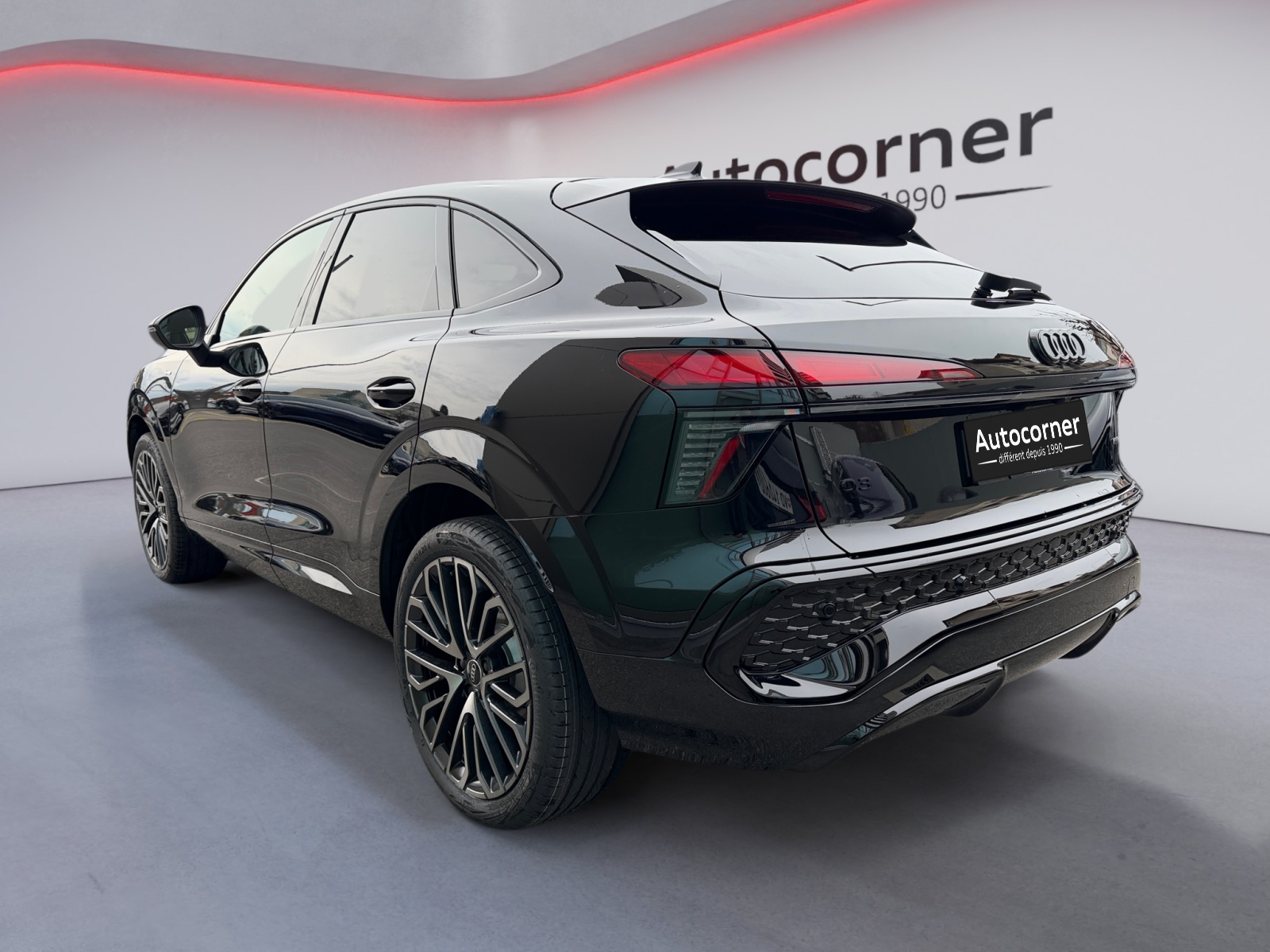 AUDI Q3 Sportback TFSI quattro 150 kW S tronic-image-2