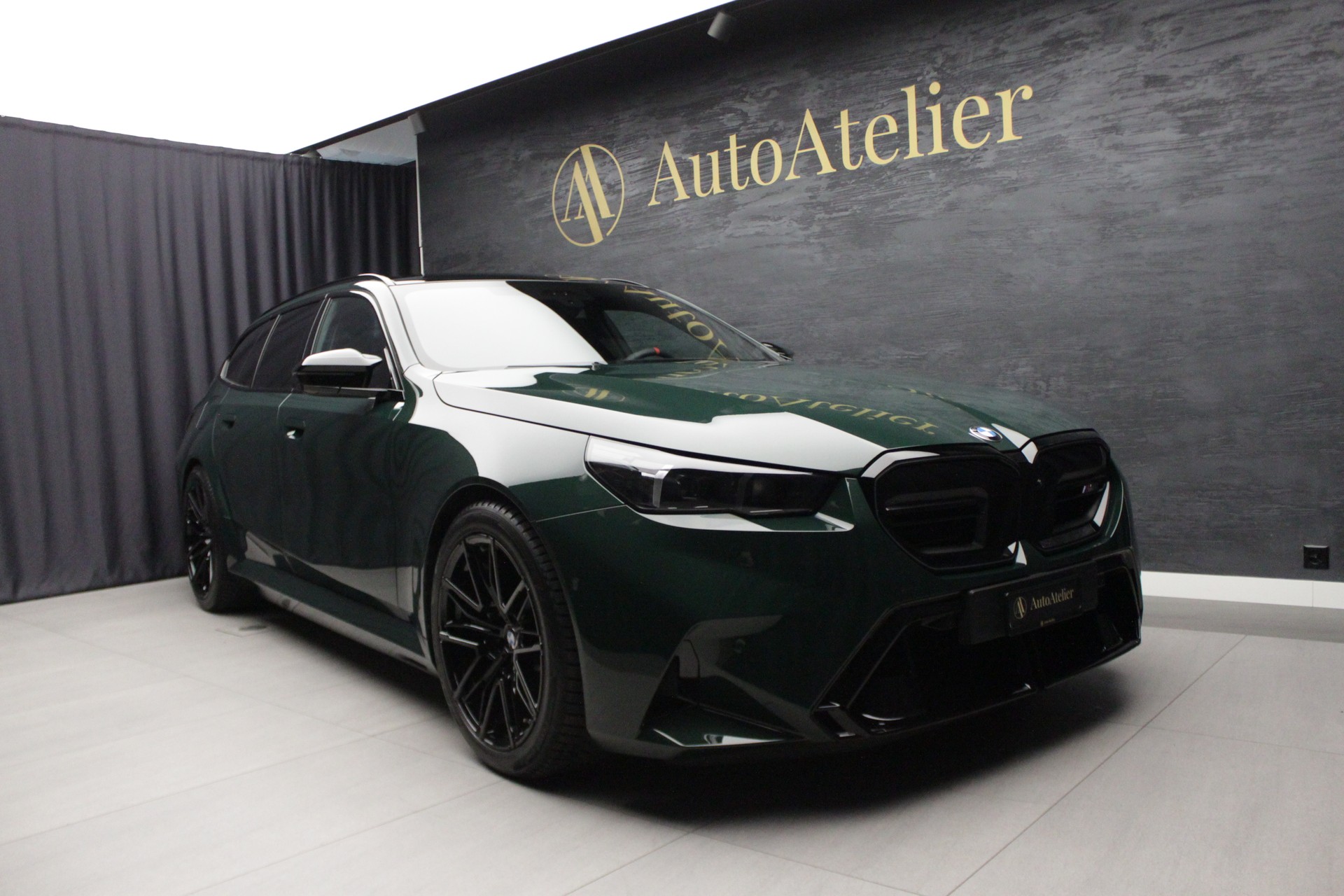 BMW M5 xDrive Touring