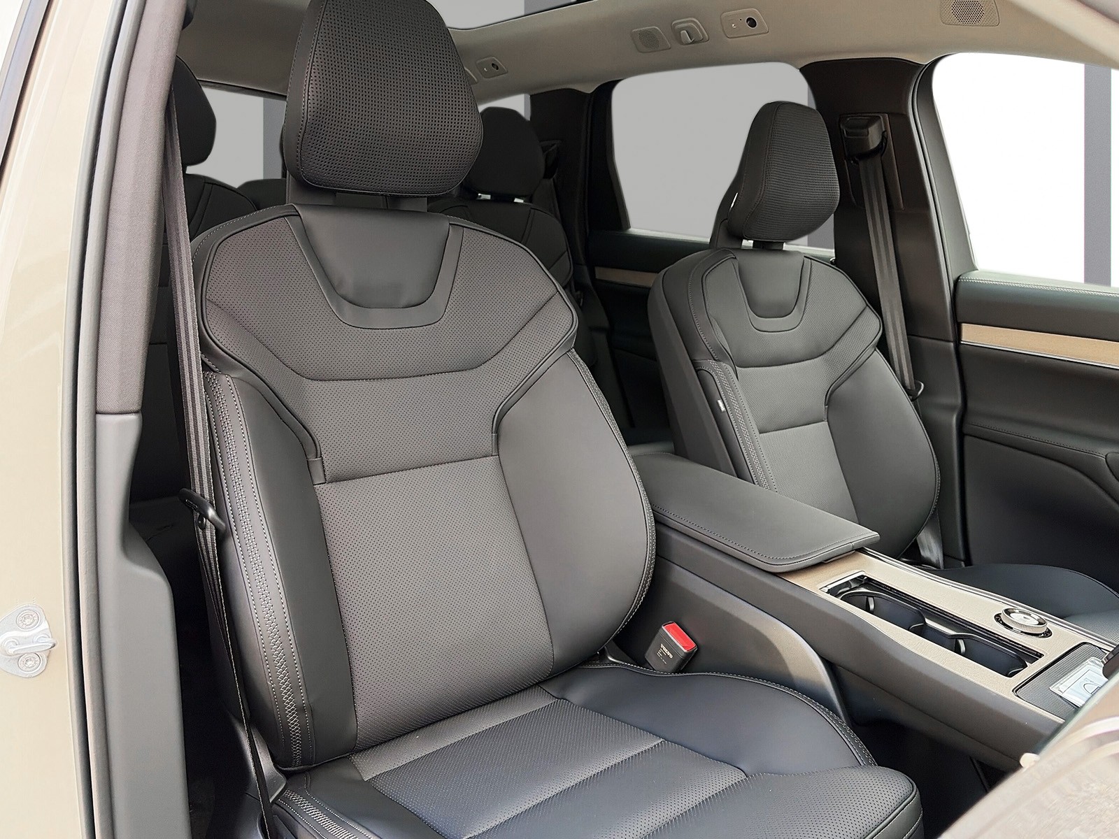 VOLVO EX90 Twin Performance Ultra AWD-image-10