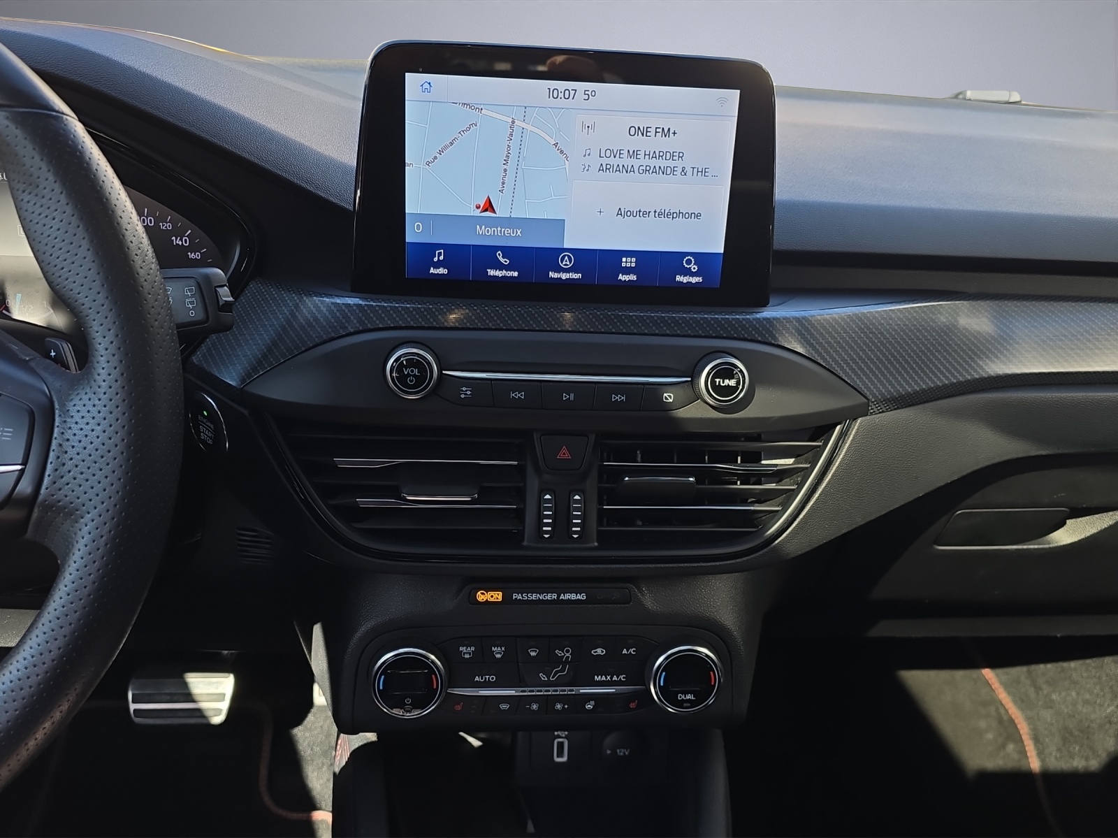 FORD Focus Station Wagon 1.5i EcoB SCTi 150 ST-Line-image-10