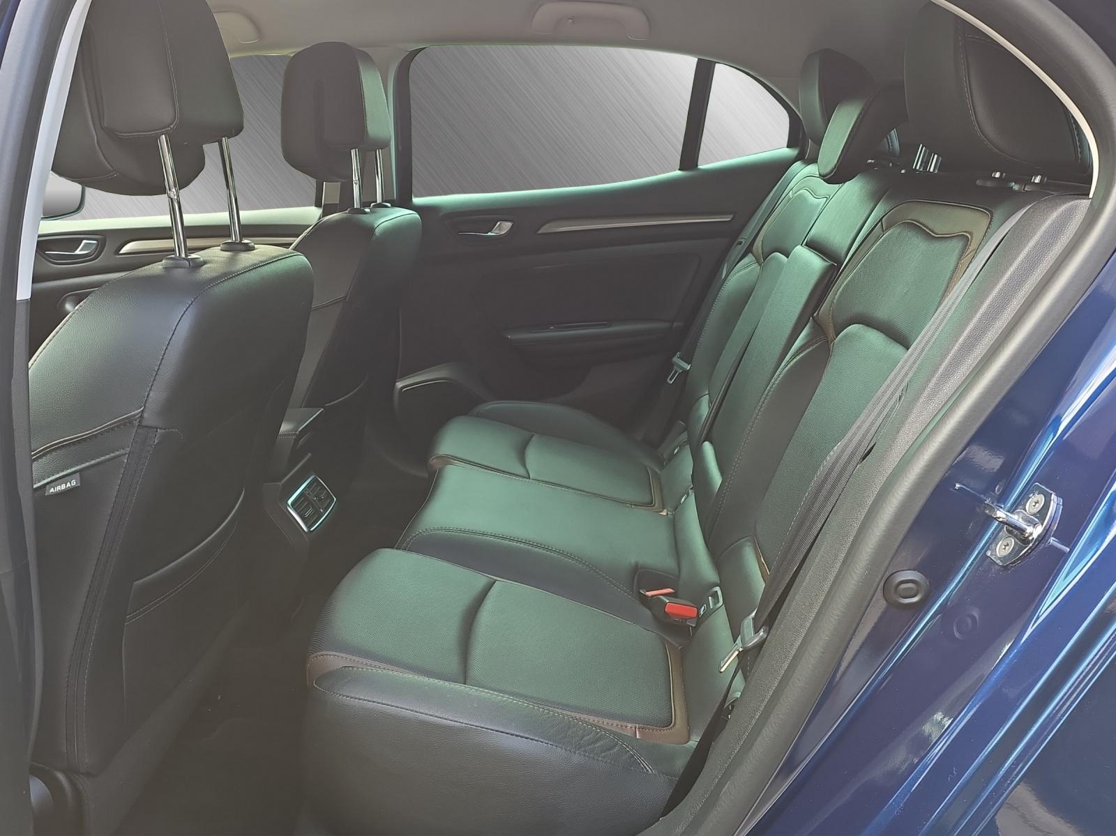 RENAULT Mégane 1.2 TCe 130 90th Anniversary-image-9