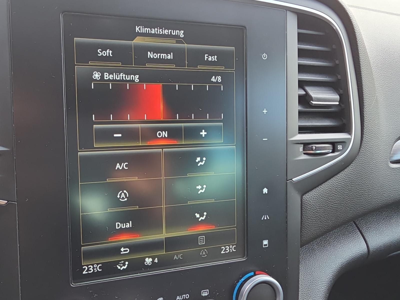 RENAULT Mégane 1.2 TCe 130 90th Anniversary-image-23