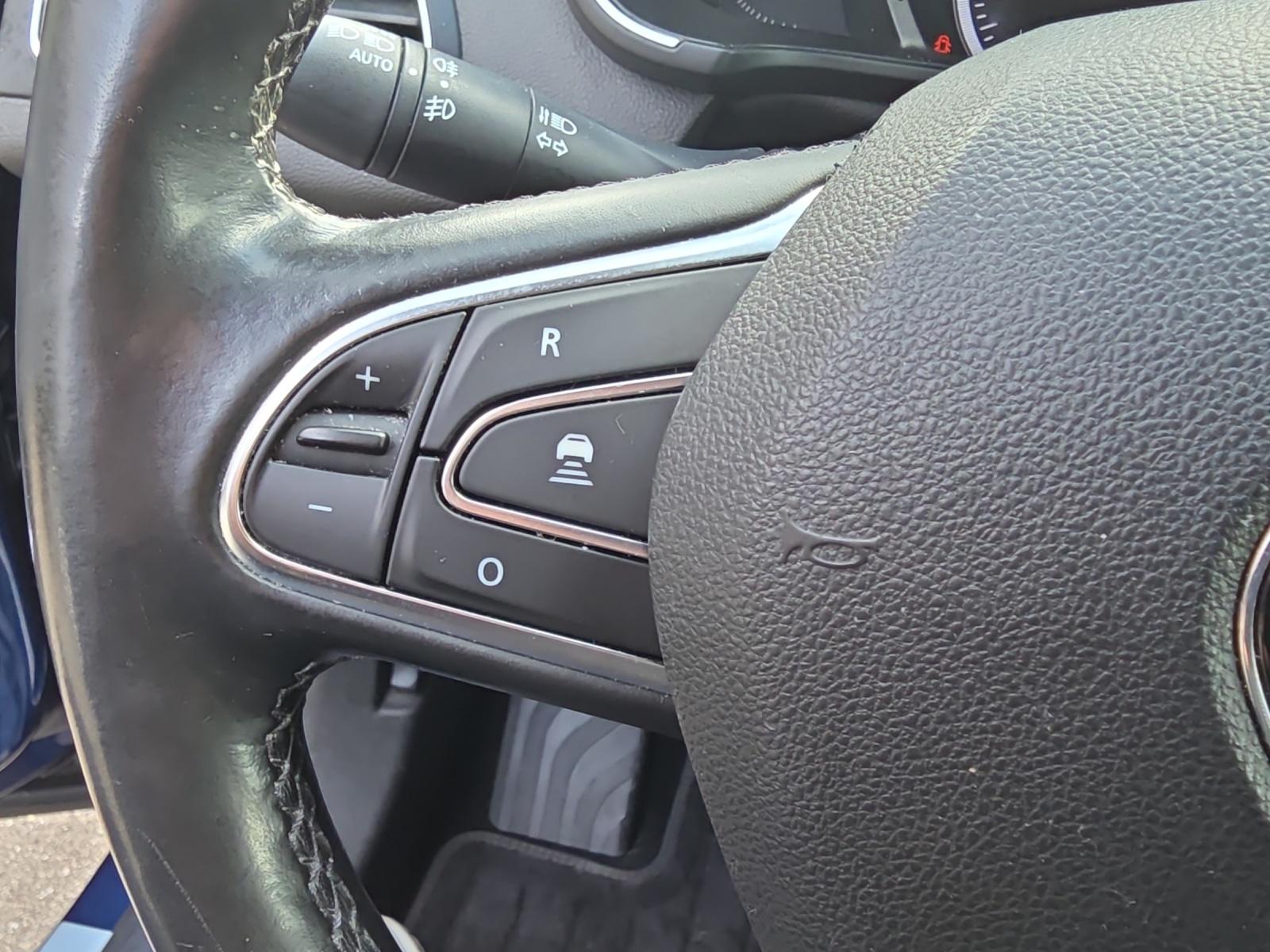 RENAULT Mégane 1.2 TCe 130 90th Anniversary-image-26