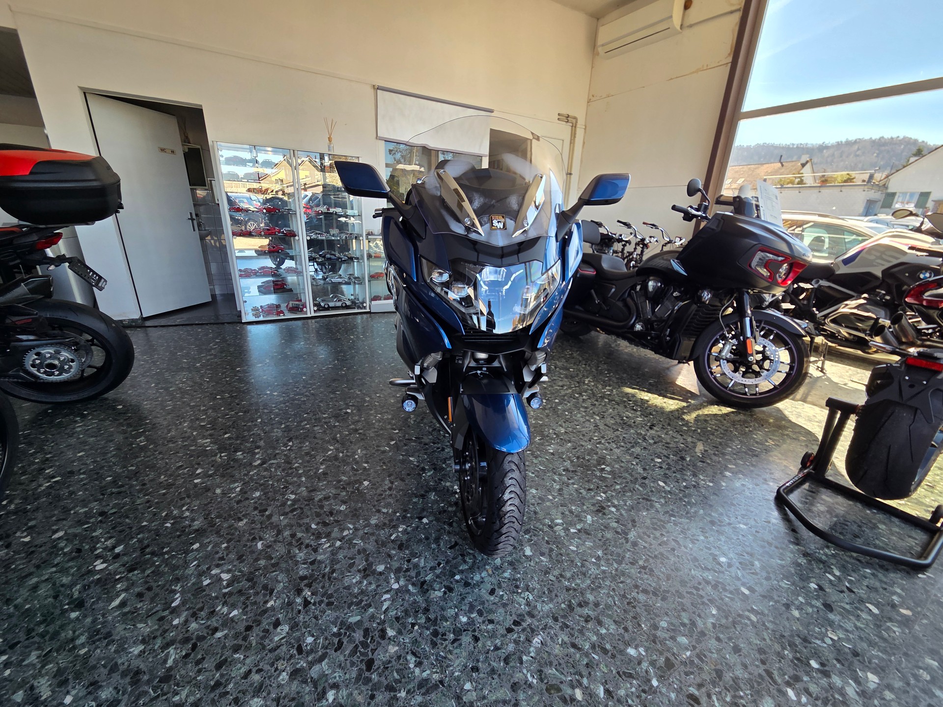 BMW K 1600 GTL-image-2