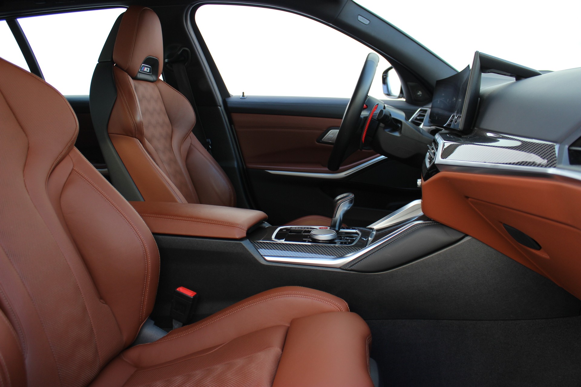 BMW M3 Competition M xDrive Touring Individual *MINERALWEISS*-showroom-element-1
