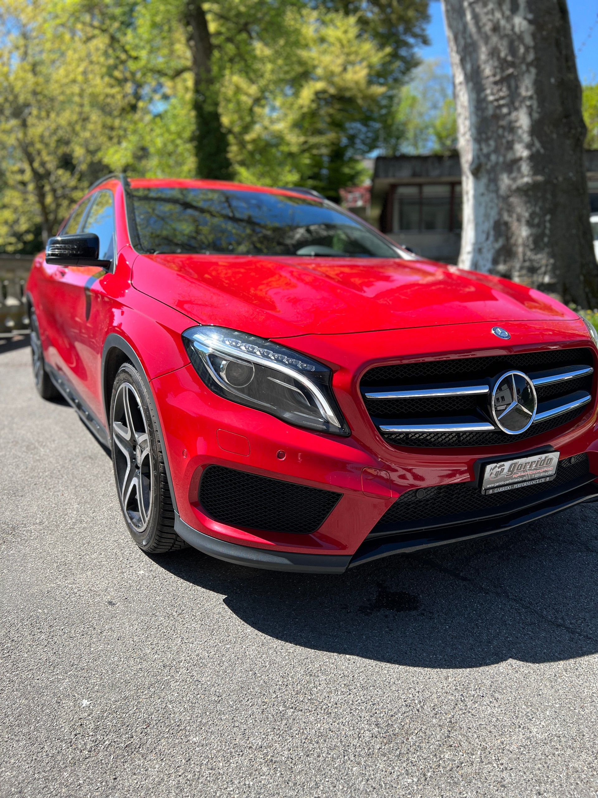 MERCEDES-BENZ GLA 250 AMG Line 4Matic 7G-DCT