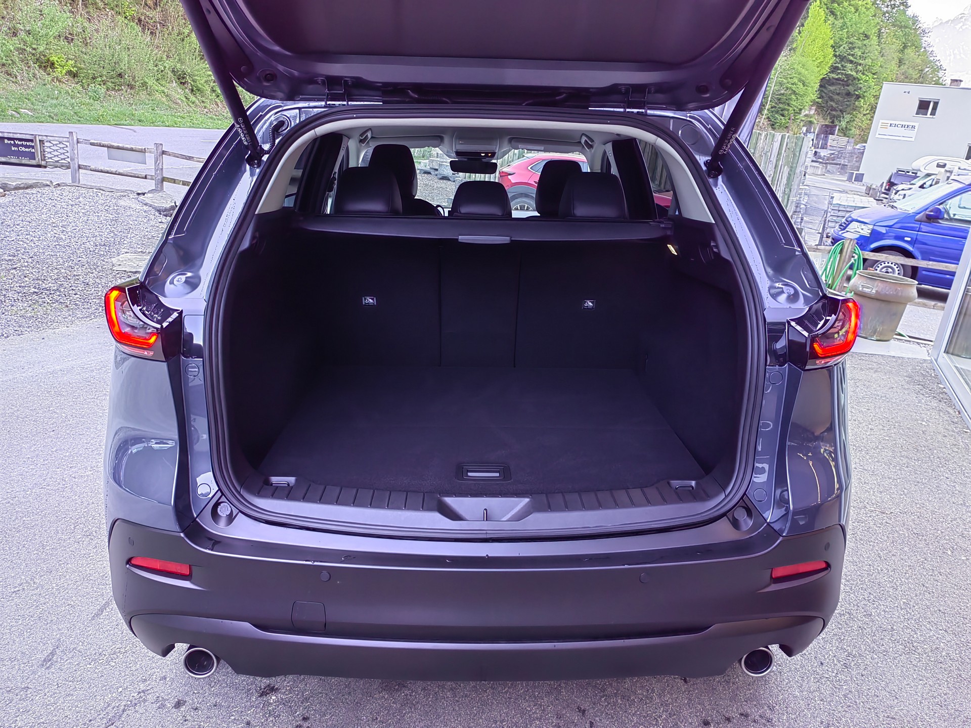 MAZDA CX-5 2.5 Centre-Line AWD-image-3