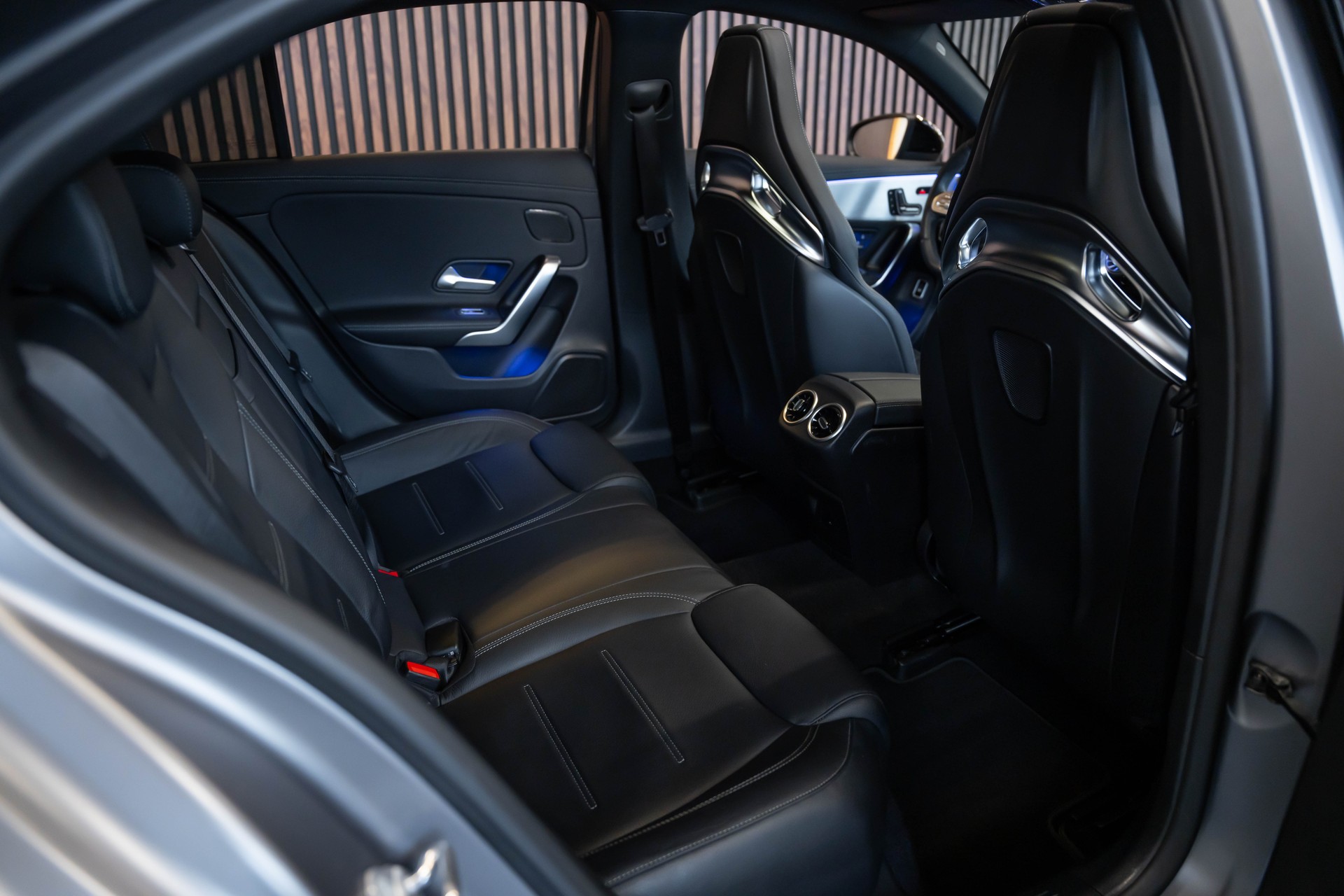 MERCEDES-BENZ A 35 AMG 4Matic Speedshift-image-20