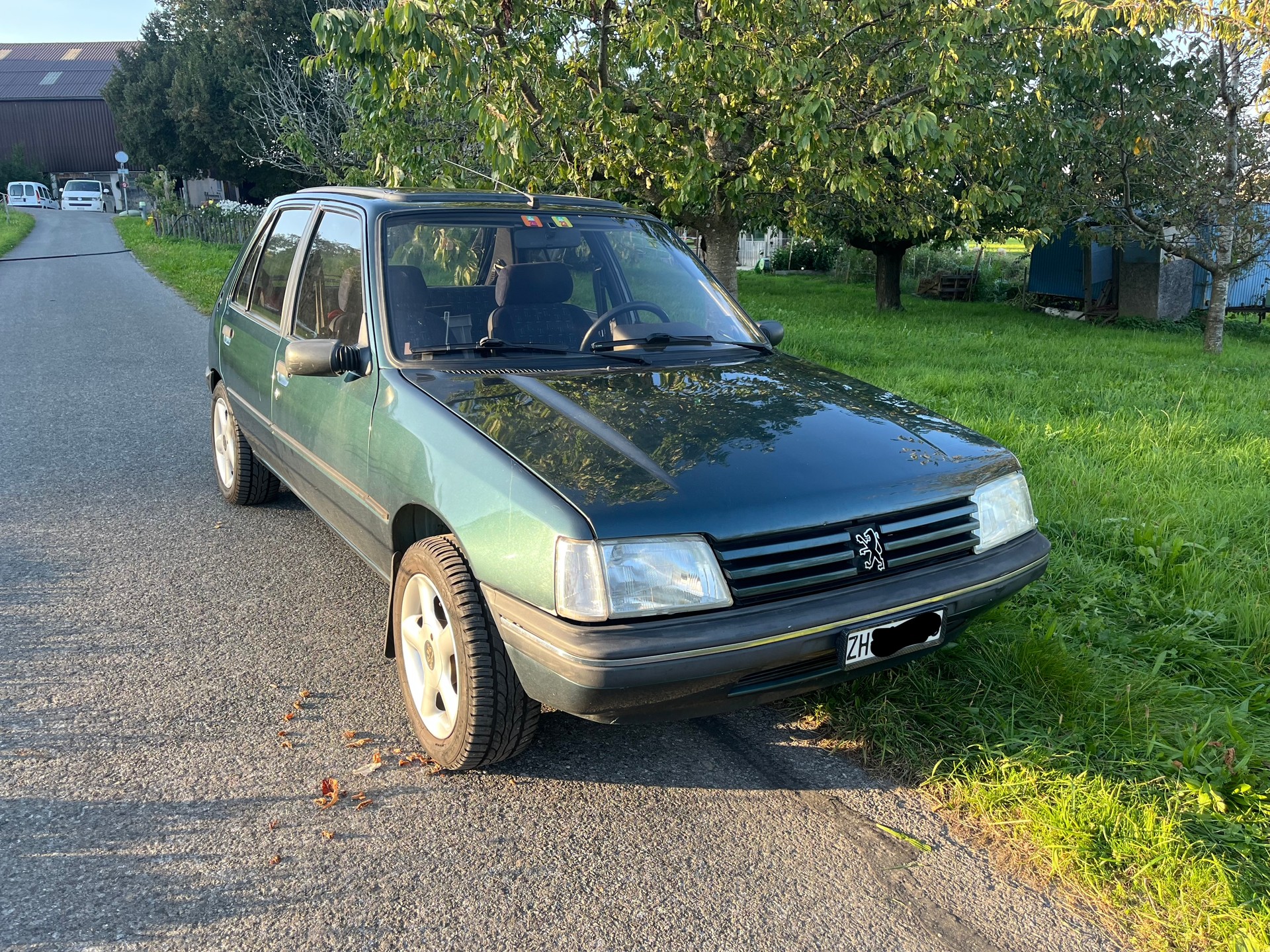 PEUGEOT 1.6i Automatic