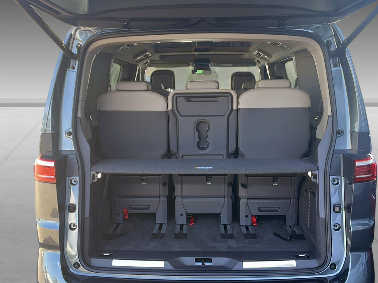 VW Multivan kurz 2.0 TDI Style DSG-image-10