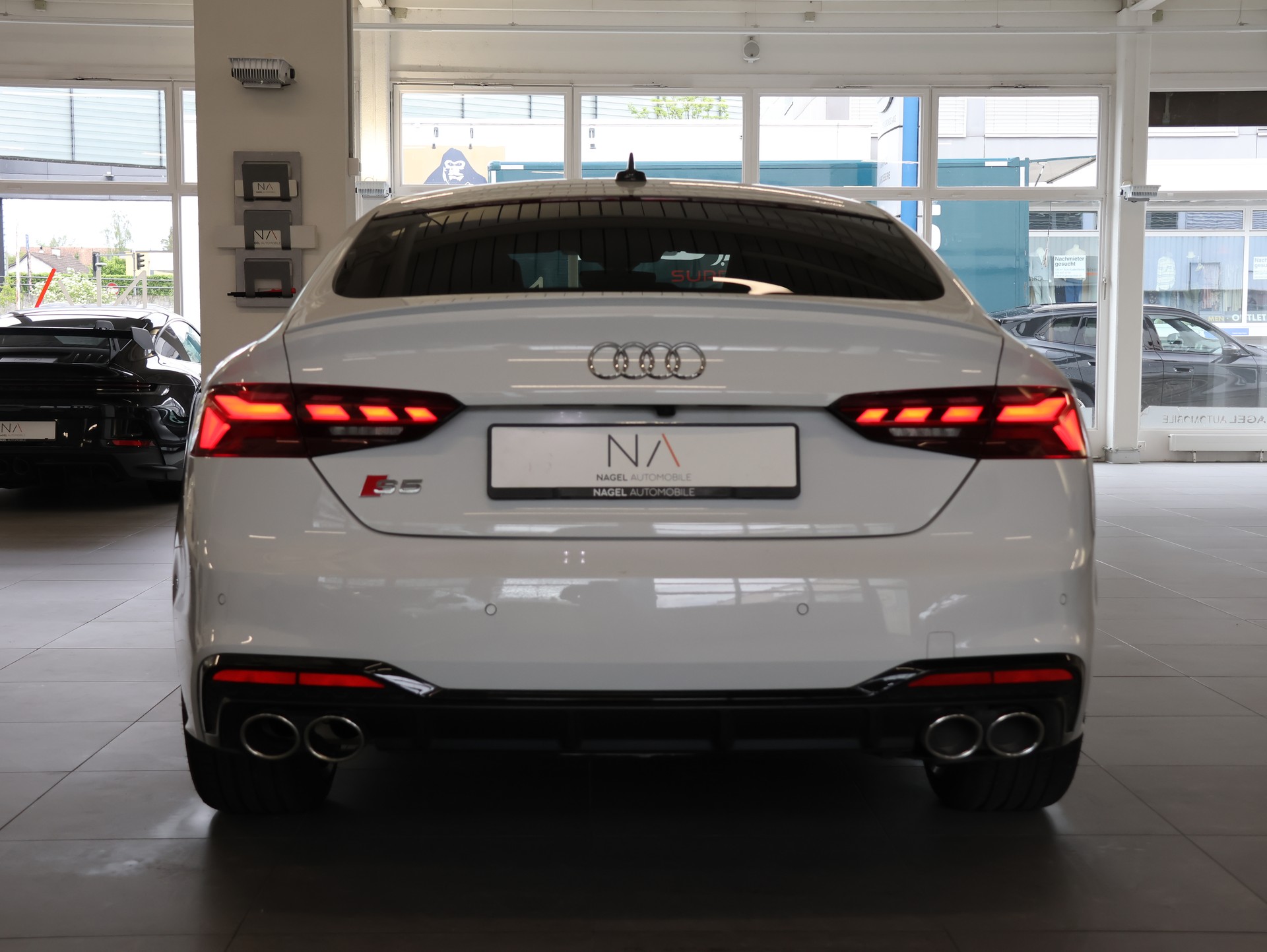 AUDI S5 Sportback 3.0 TDI quattro tiptronic *Massage*Carbon*Panorama*Matrix*-image-4