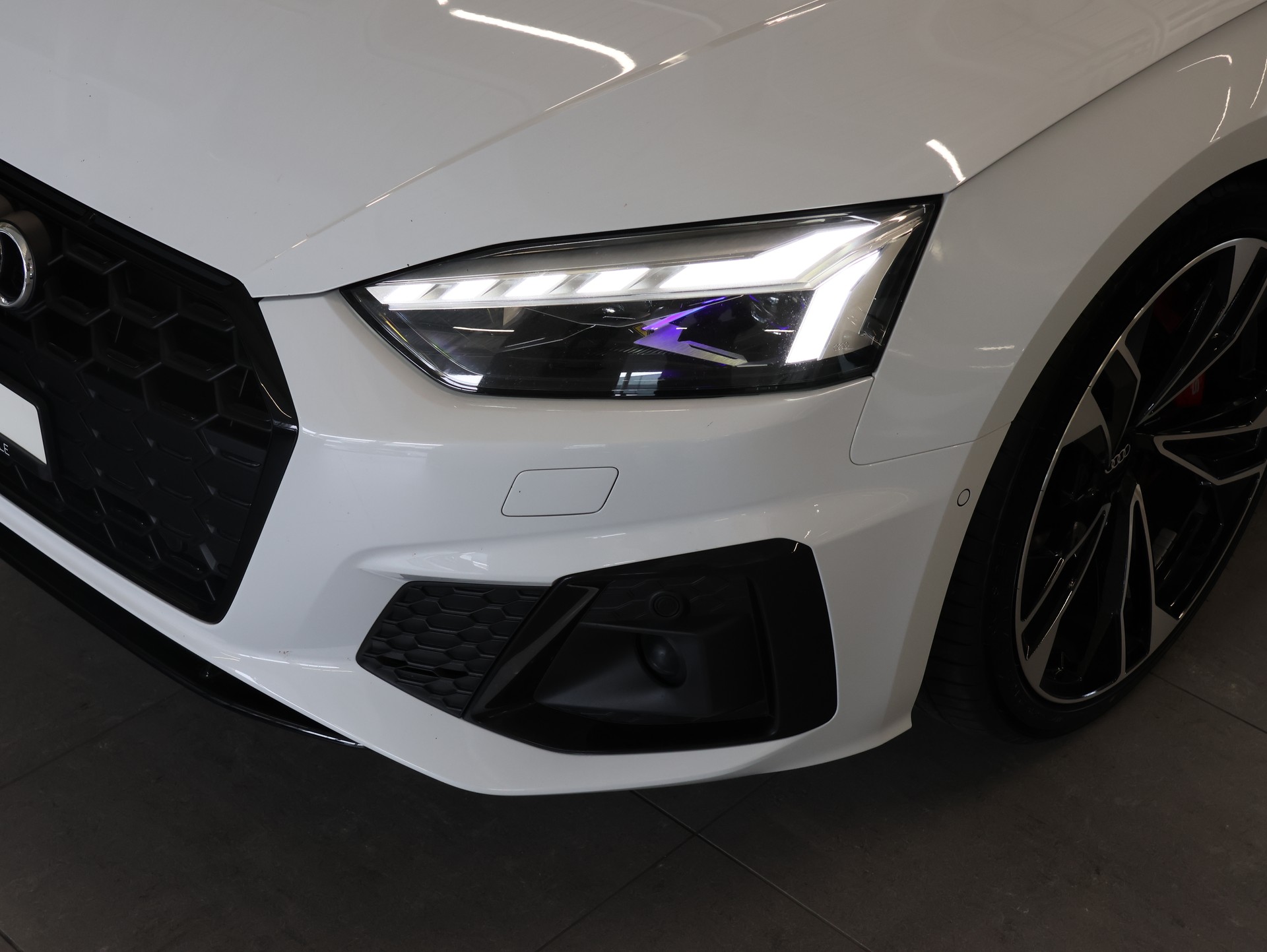 AUDI S5 Sportback 3.0 TDI quattro tiptronic *Massage*Carbon*Panorama*Matrix*-image-9