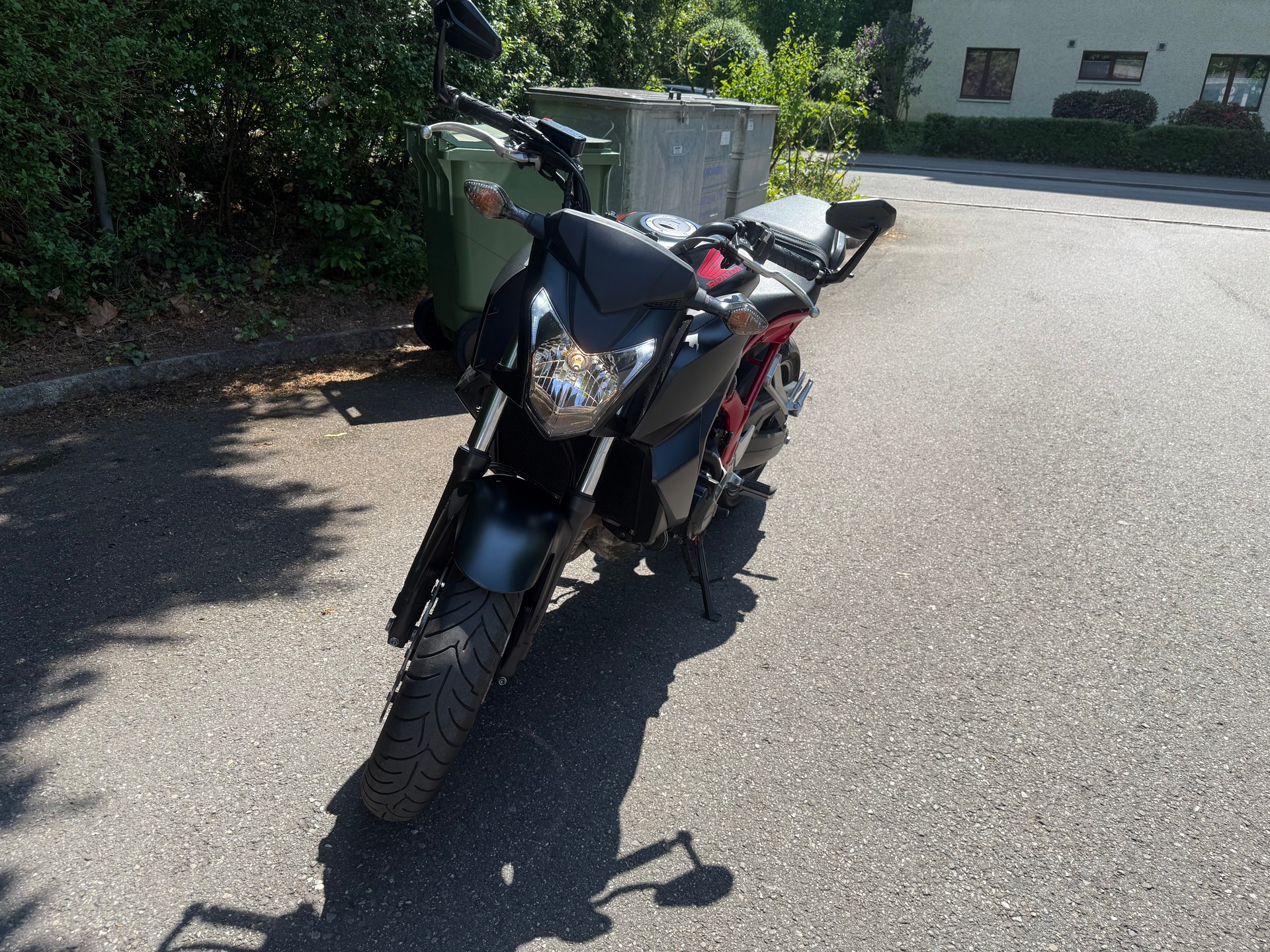 HONDA CB650F-image-5