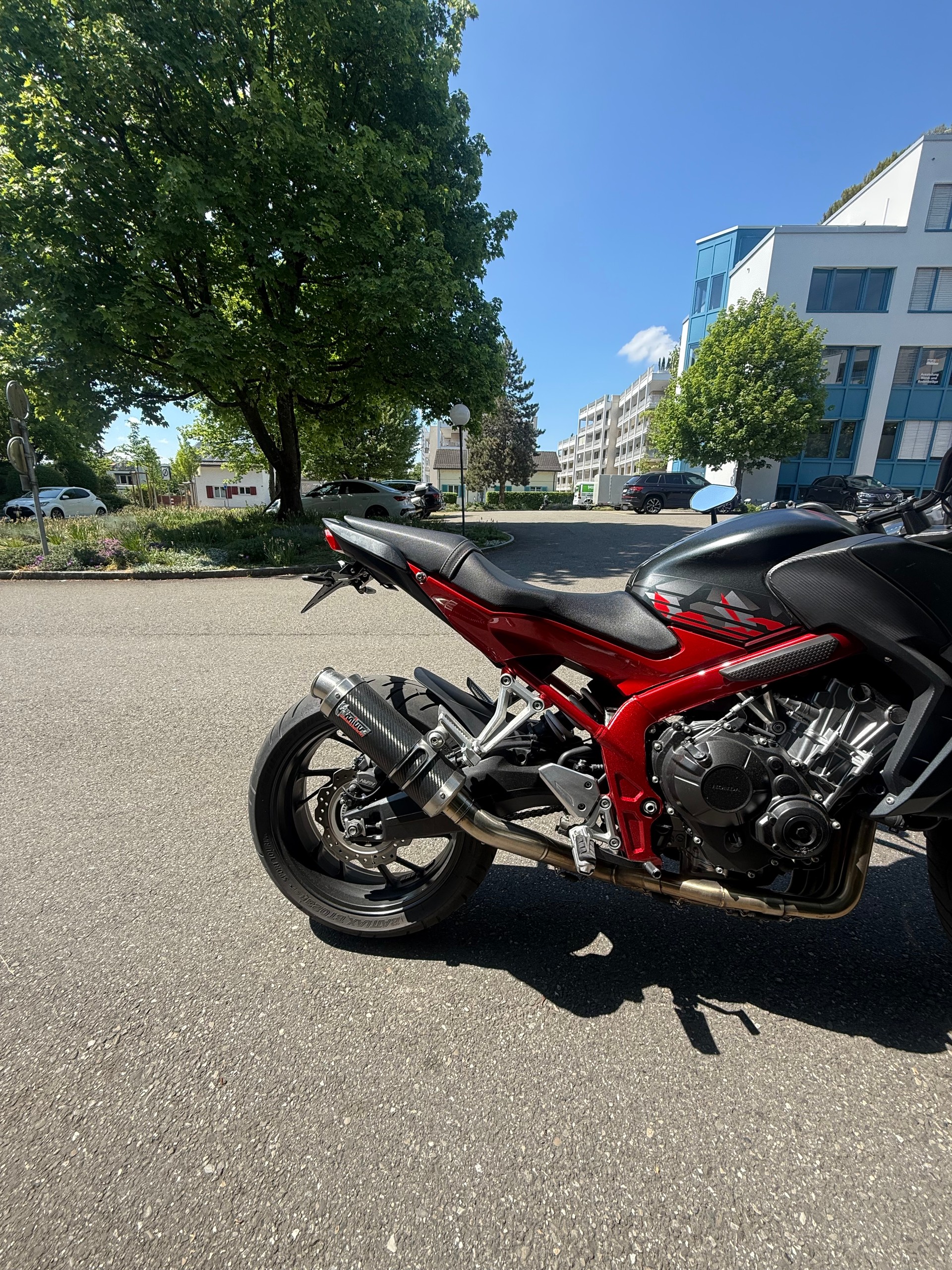 HONDA CB650F-image-0