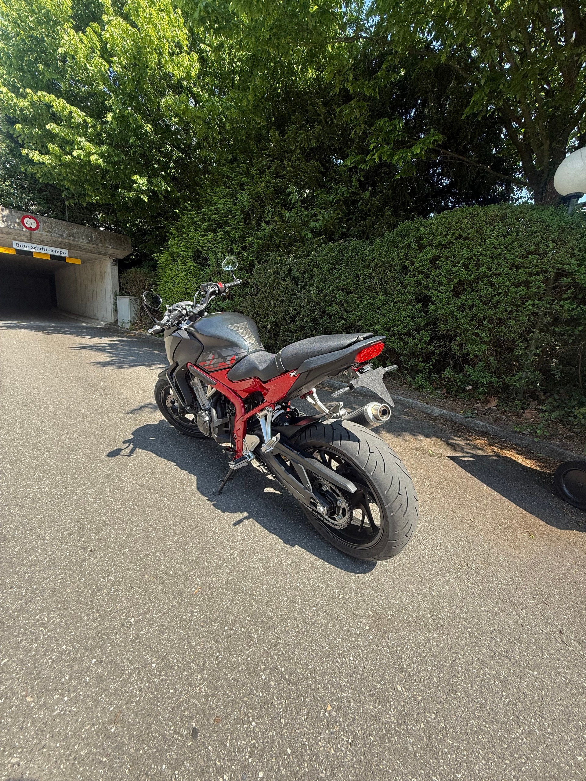 HONDA CB650F-image-6